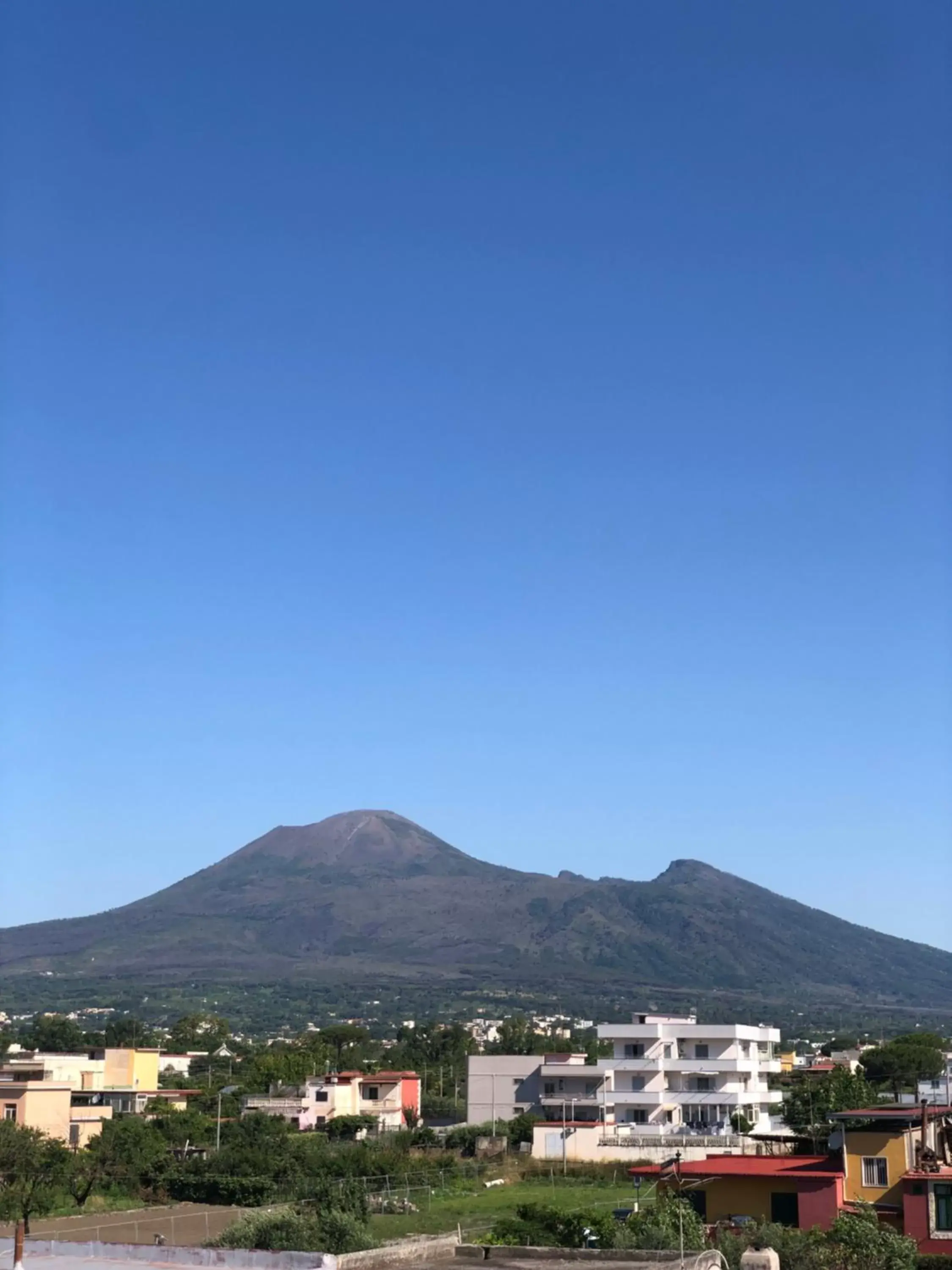 Mountain View in B&b Pompei Window