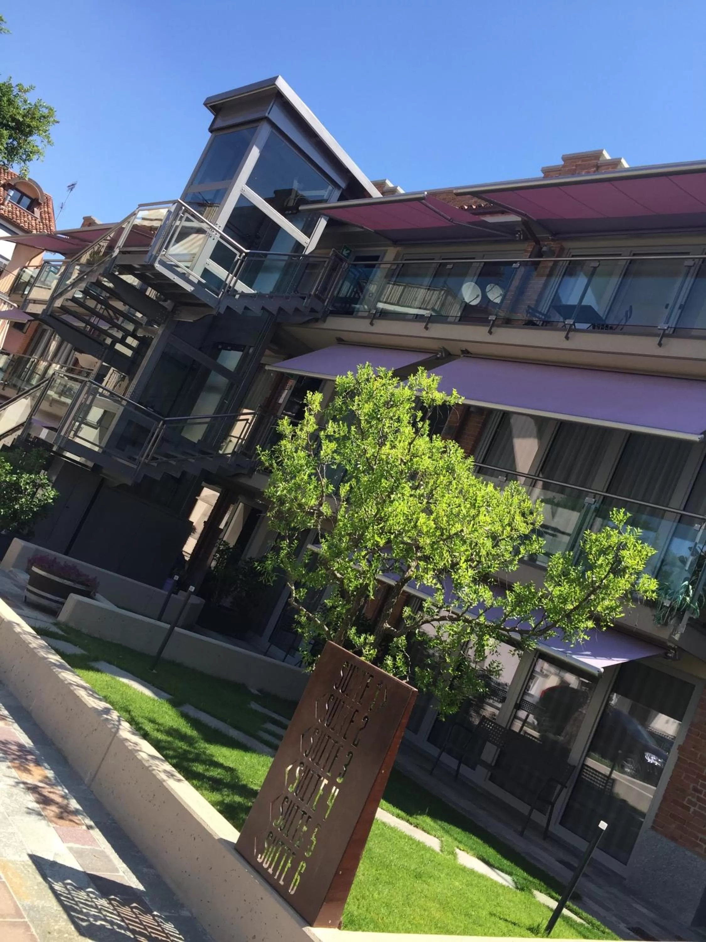 Property building in Rivetto Suites