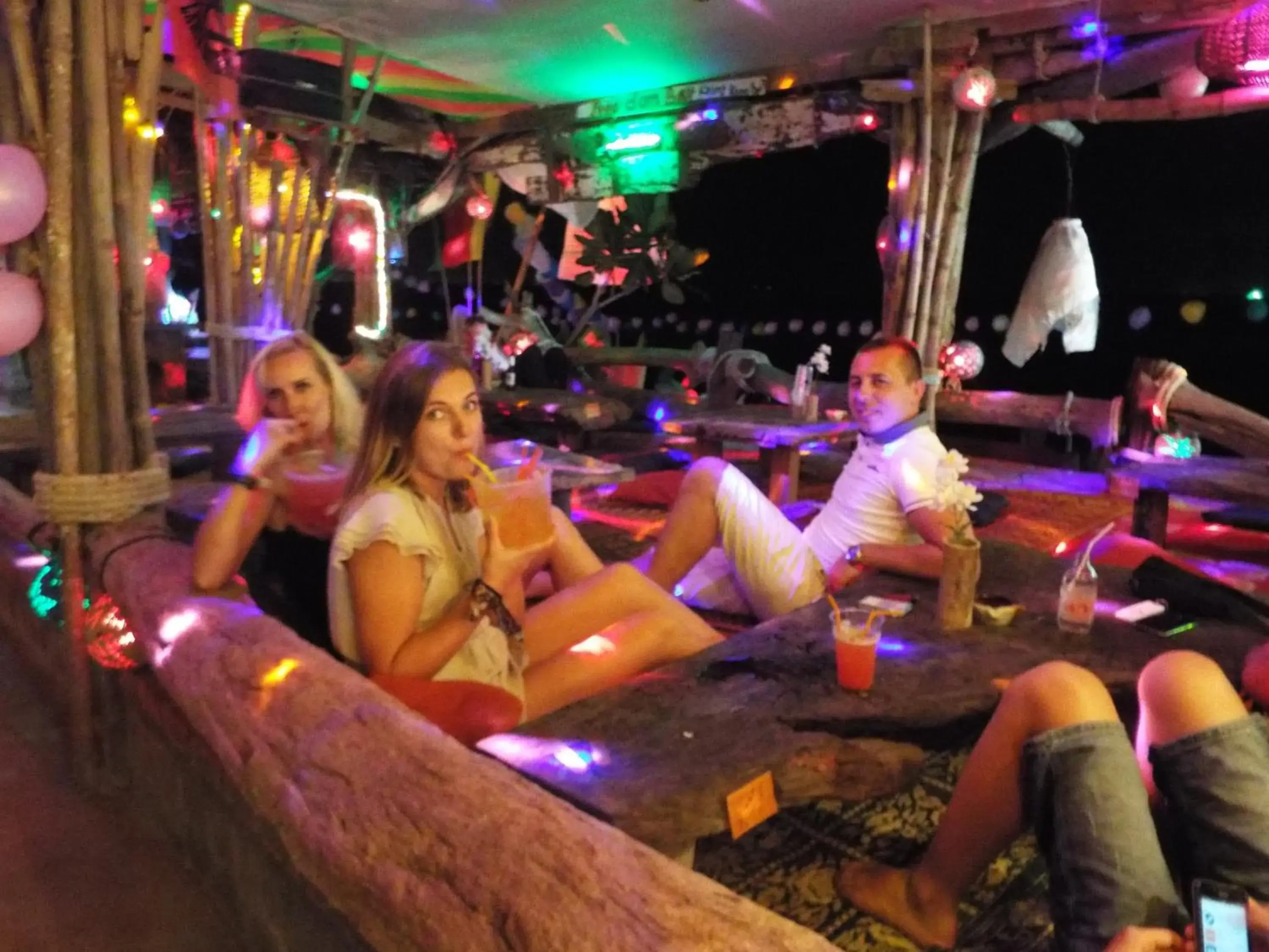 Lounge or bar in Lanta Riviera Resort - SHA Extra Plus