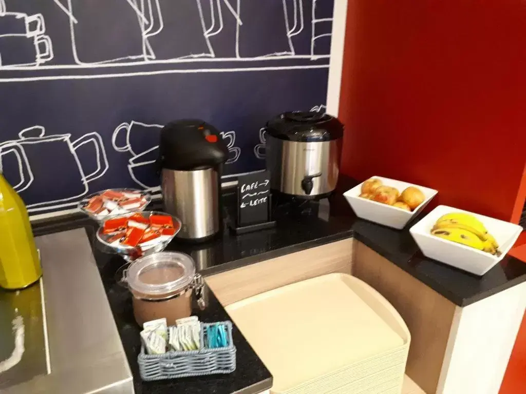 Breakfast in ibis budget Muriae