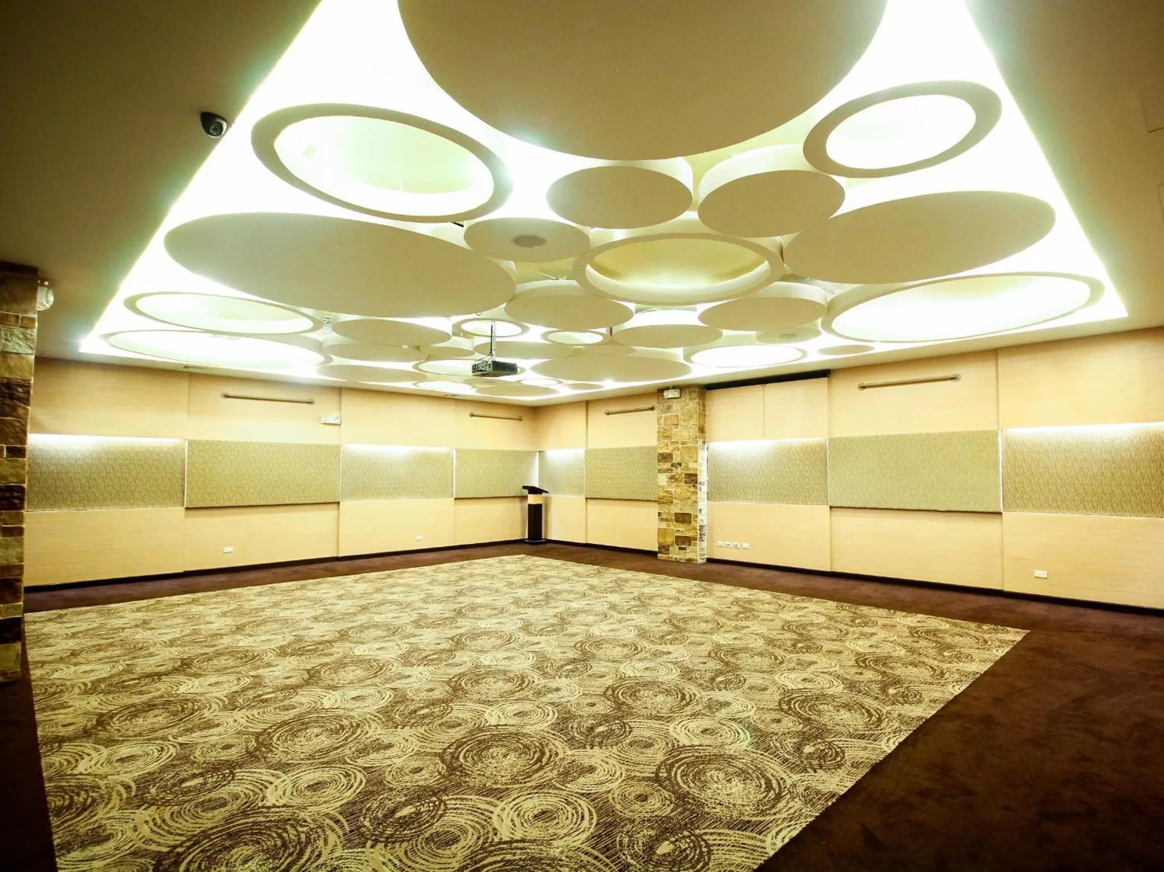Banquet/Function facilities in Go Hotels Iloilo