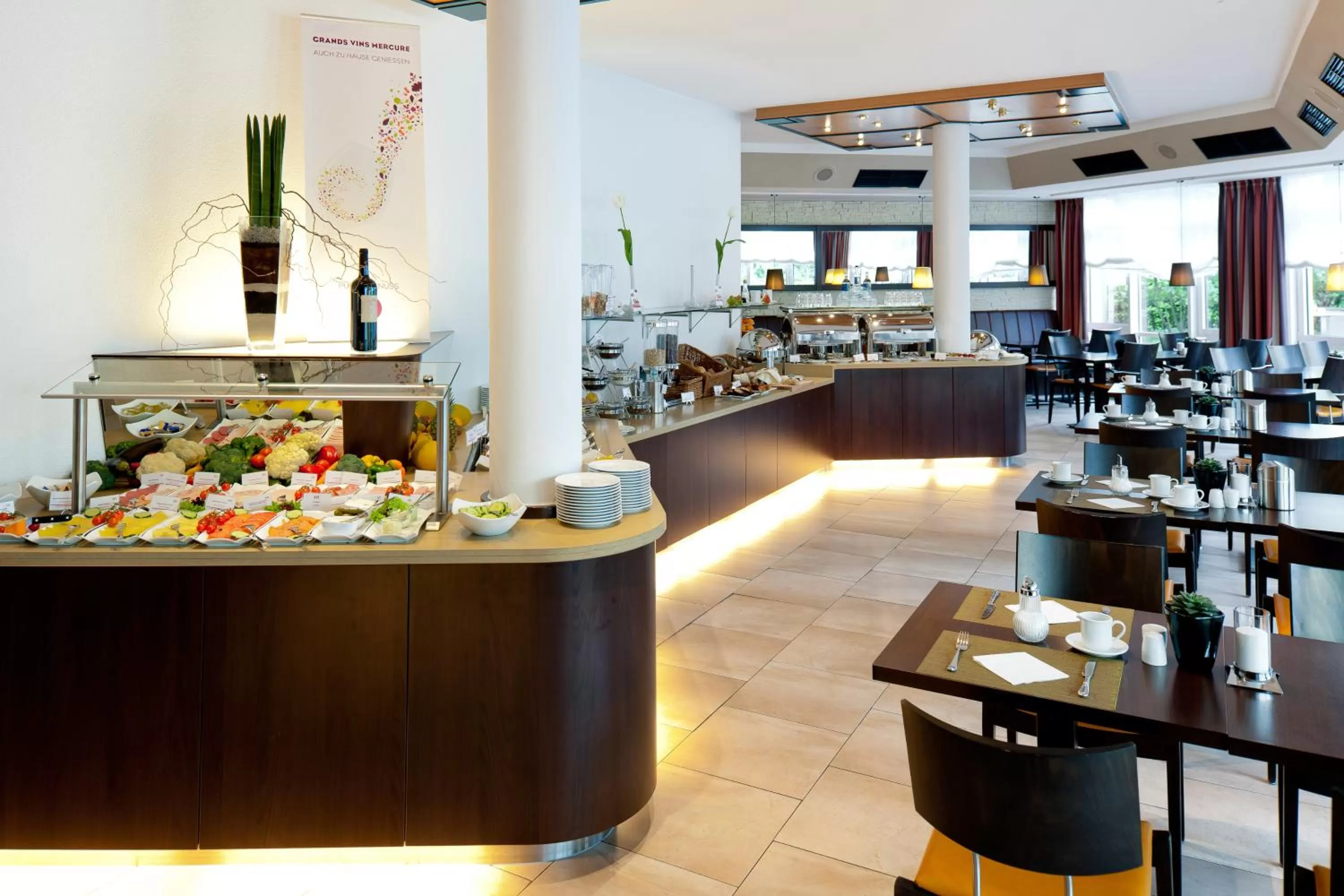 Restaurant/places to eat in Mercure Hotel Düsseldorf Ratingen