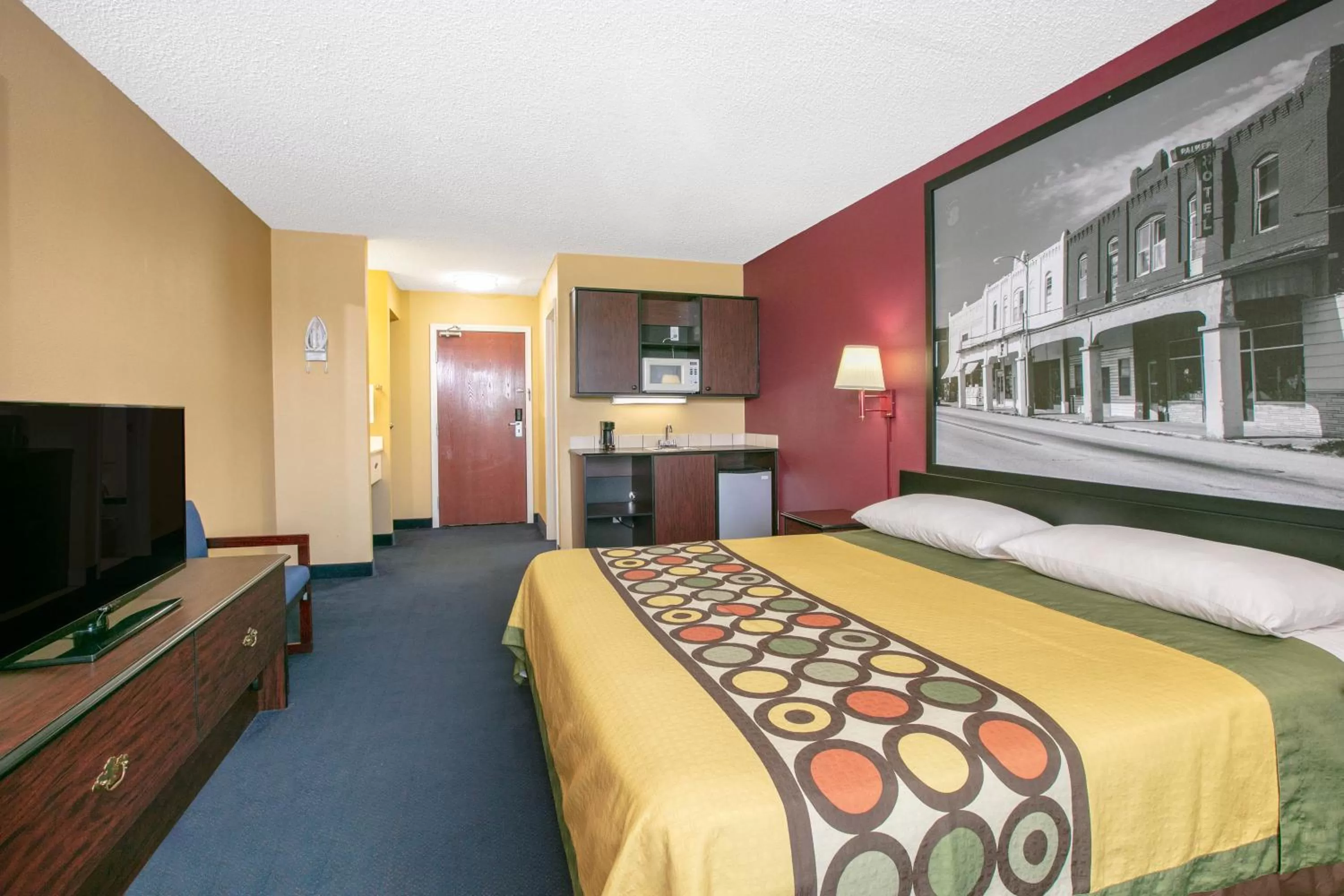 TV and multimedia, Bed in Super 8 by Wyndham Big Cabin/Vinita Area
