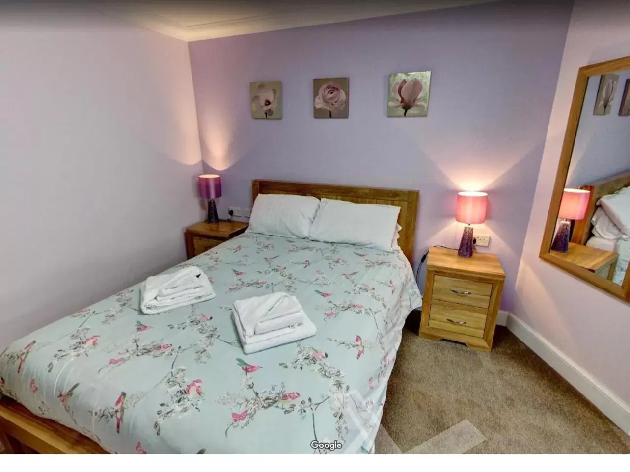 Bedroom, Bed in County Hotel Bedroom, Bed in County Hotel