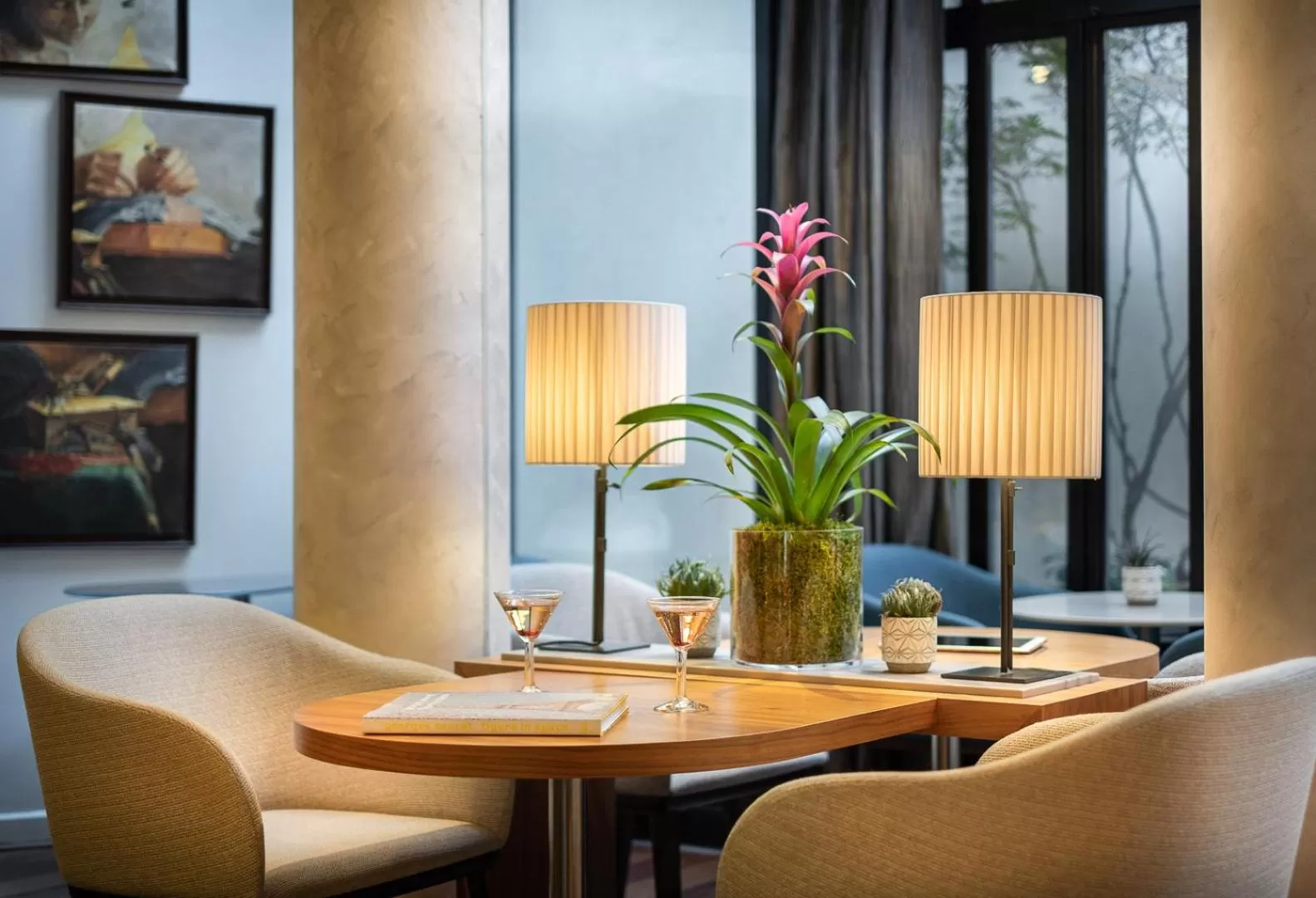 Restaurant/places to eat in Hôtel Le Walt by Inwood Hotels