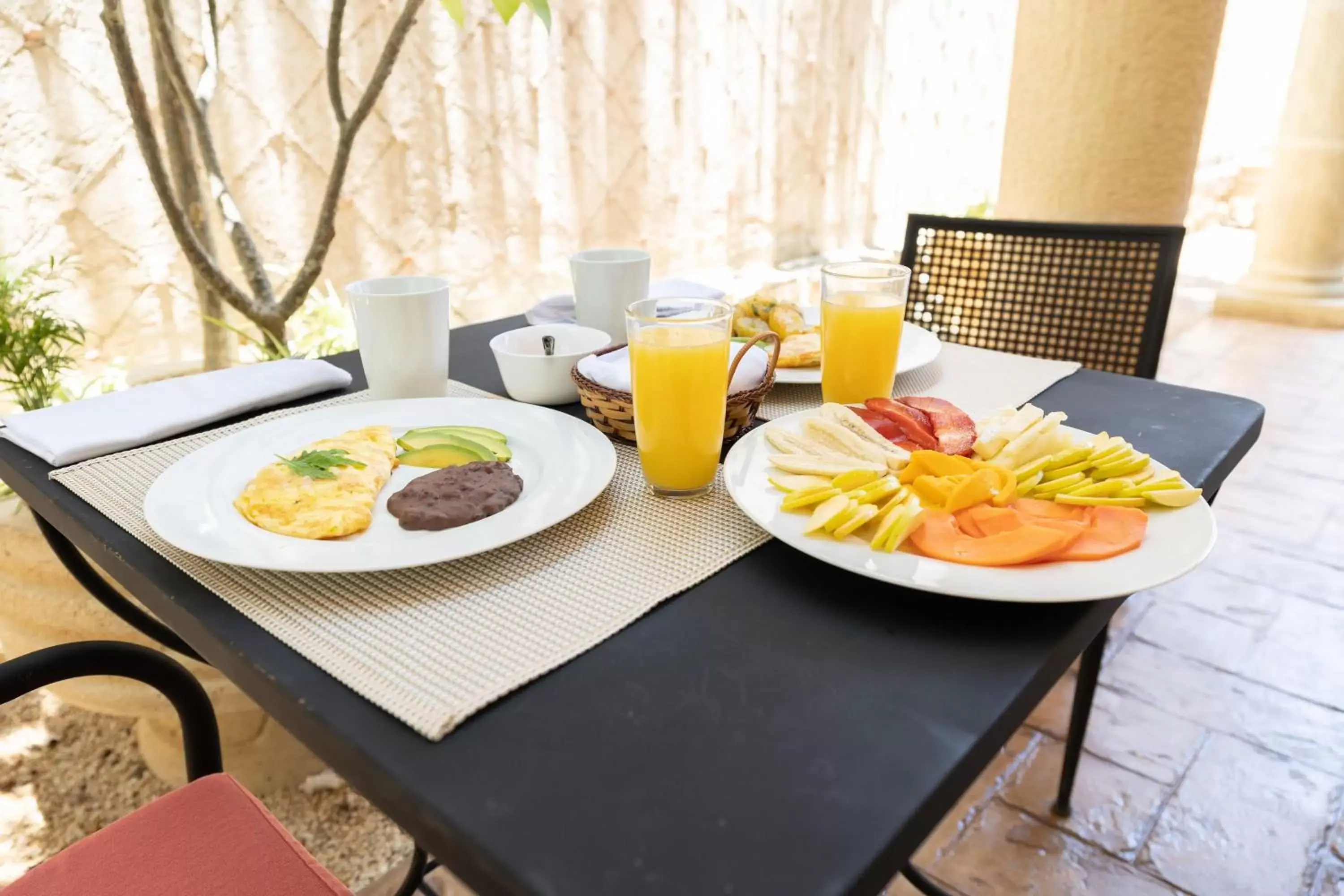 Breakfast in Casa Dos Lirios Hotel Boutique