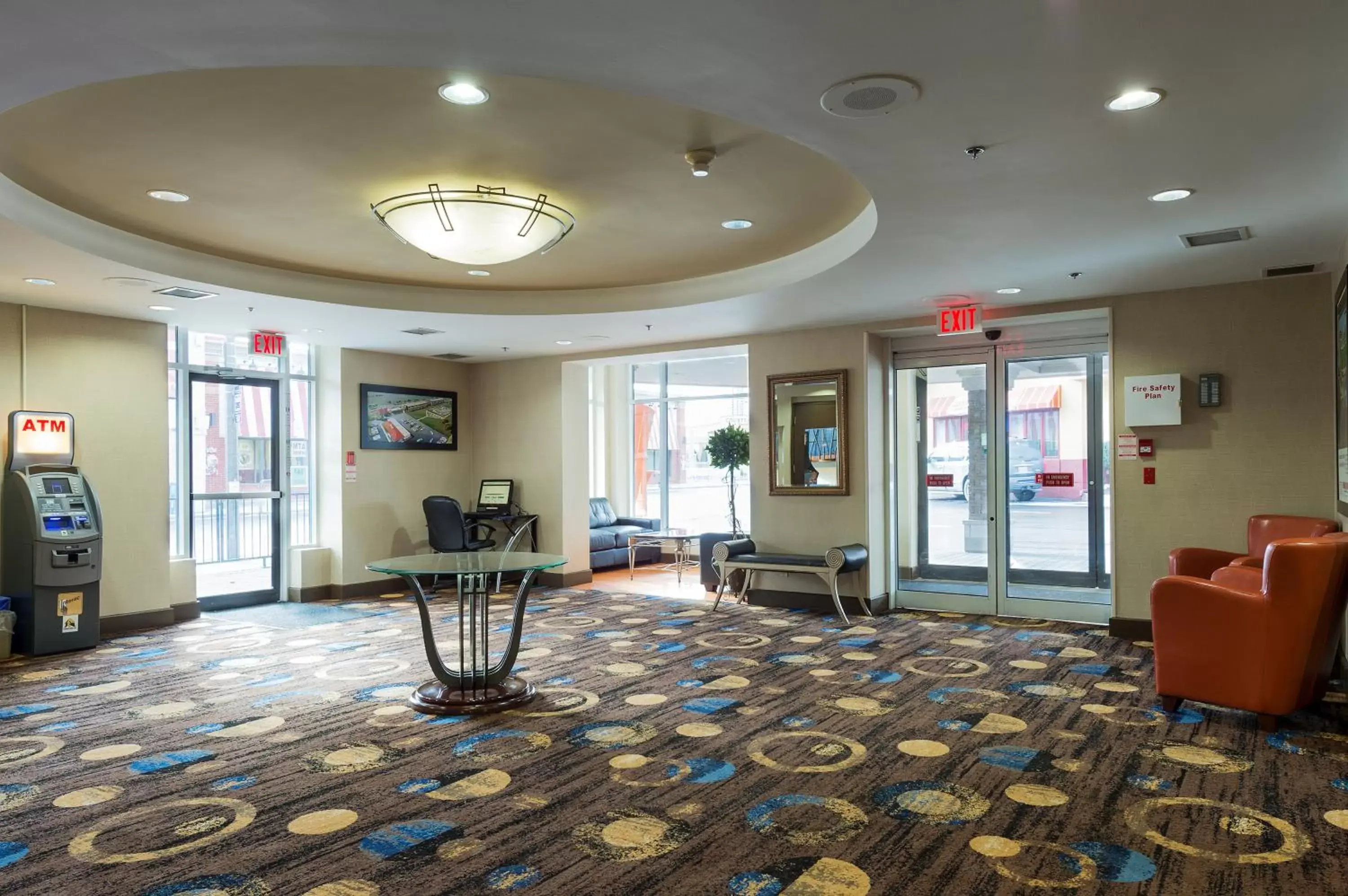 Business facilities, Lobby/Reception in Howard Johnson Plaza by Wyndham by the Falls Niagara Falls