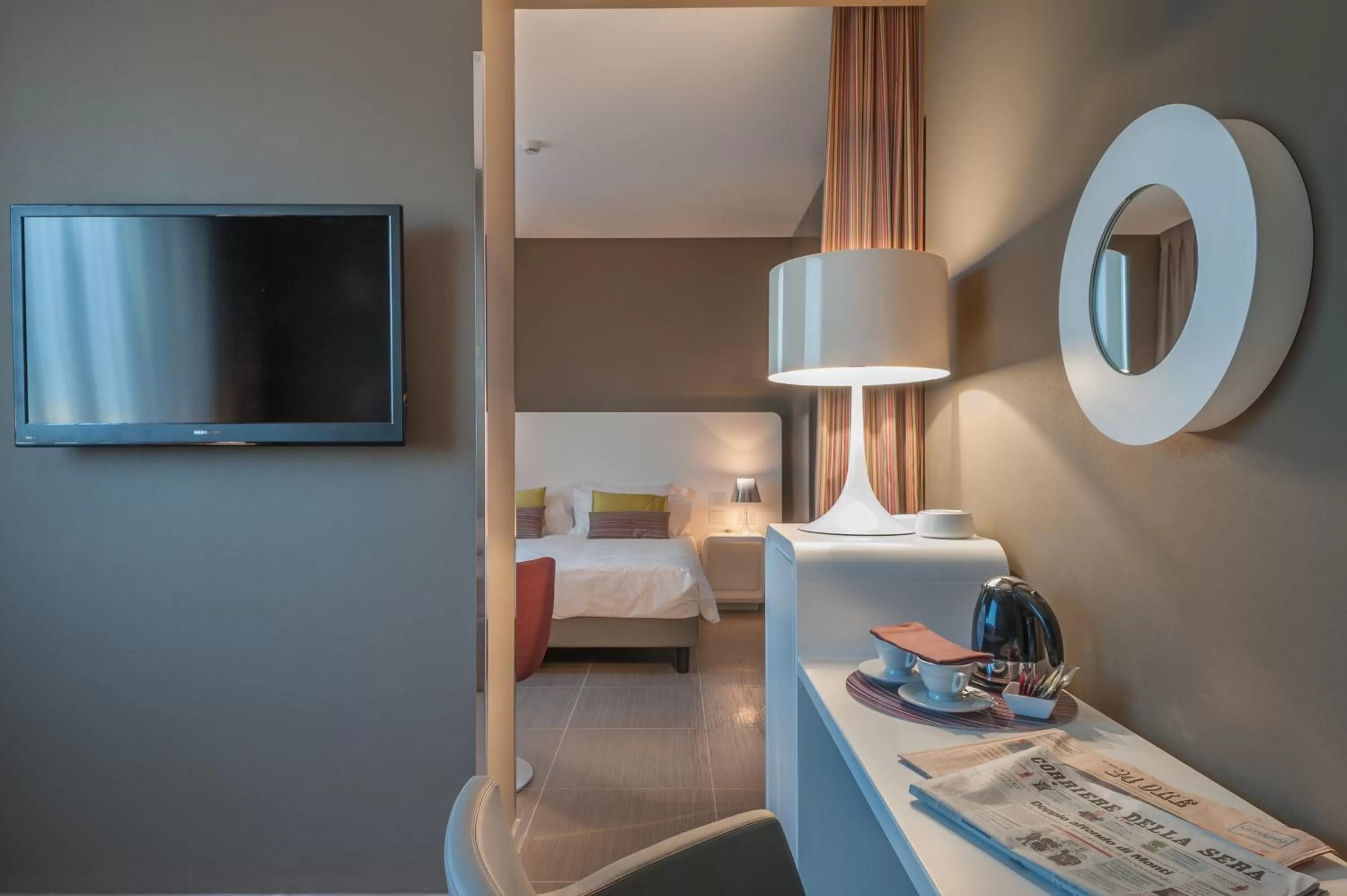 Coffee/tea facilities, Bed in 8Piuhotel