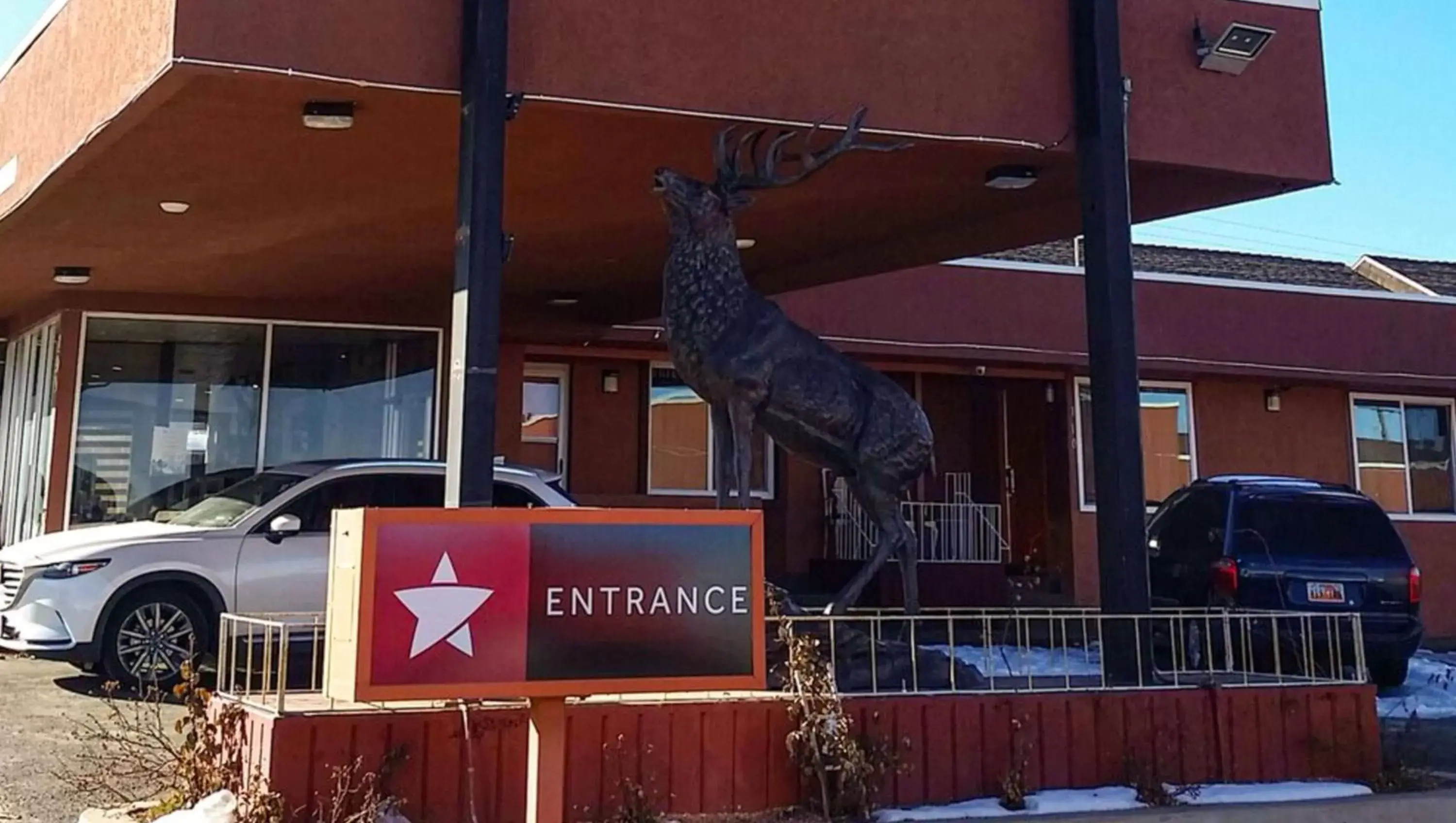 Property building in Magnuson Cedar City Property building in Magnuson Cedar City