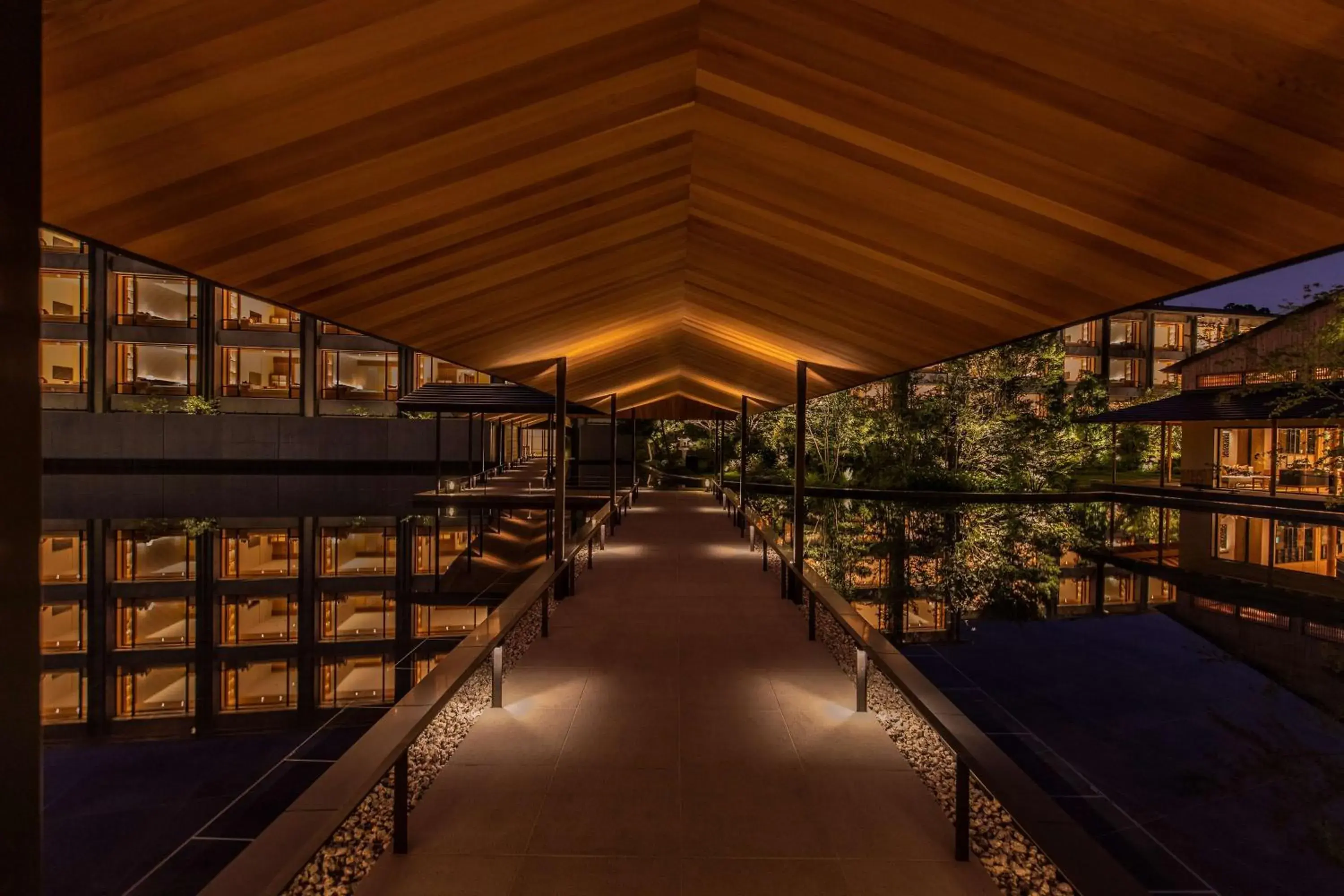 Property building in ROKU KYOTO, LXR Hotels & Resorts by Hilton Property building in ROKU KYOTO, LXR Hotels & Resorts by Hilton