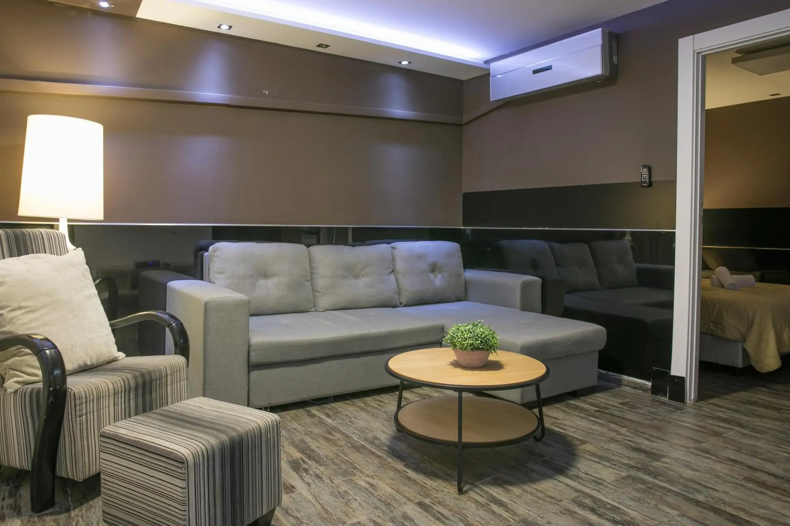 Living room, Seating Area in Rich Luxury Suites