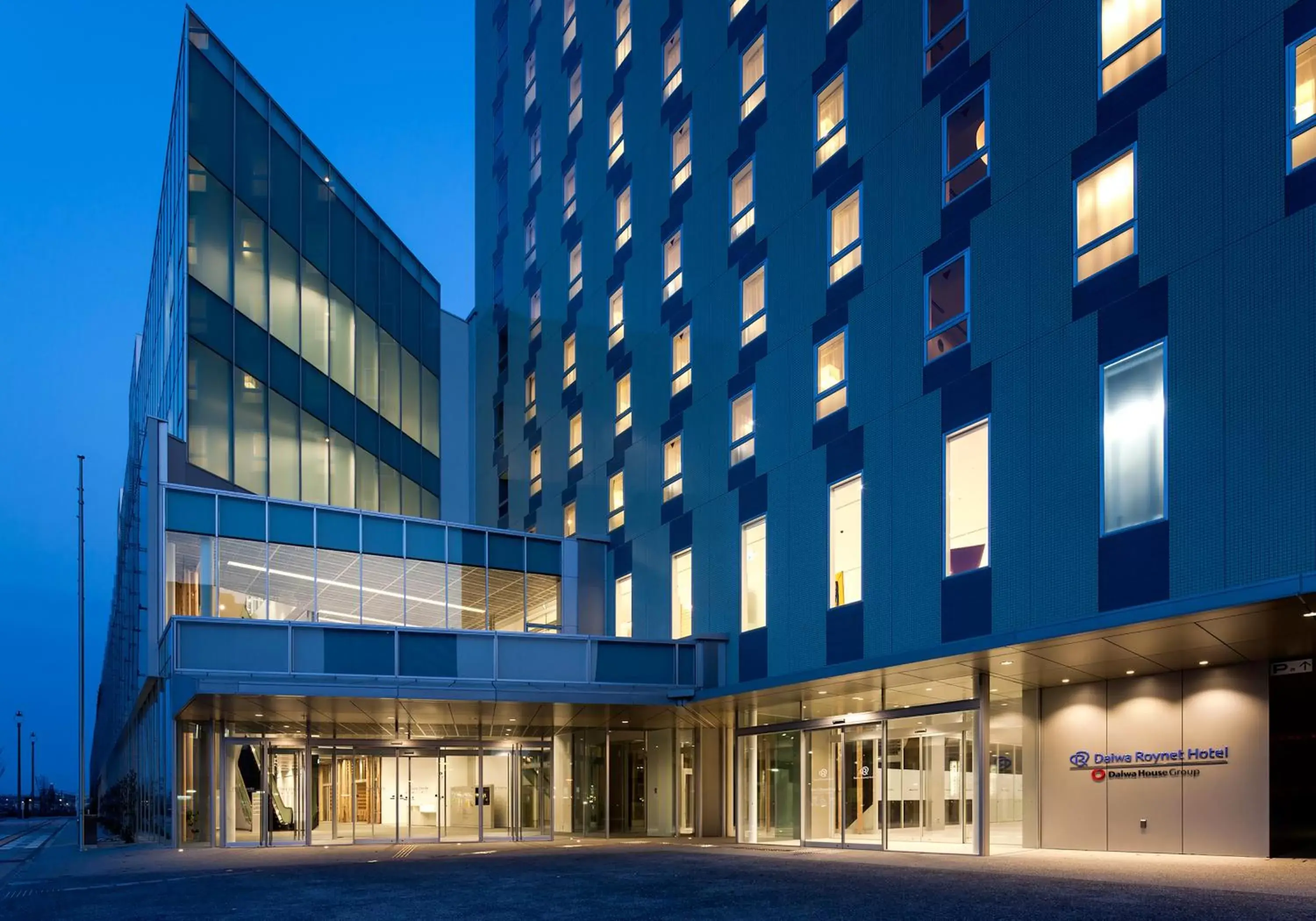 Facade/entrance, Property Building in Daiwa Roynet Hotel Numazu