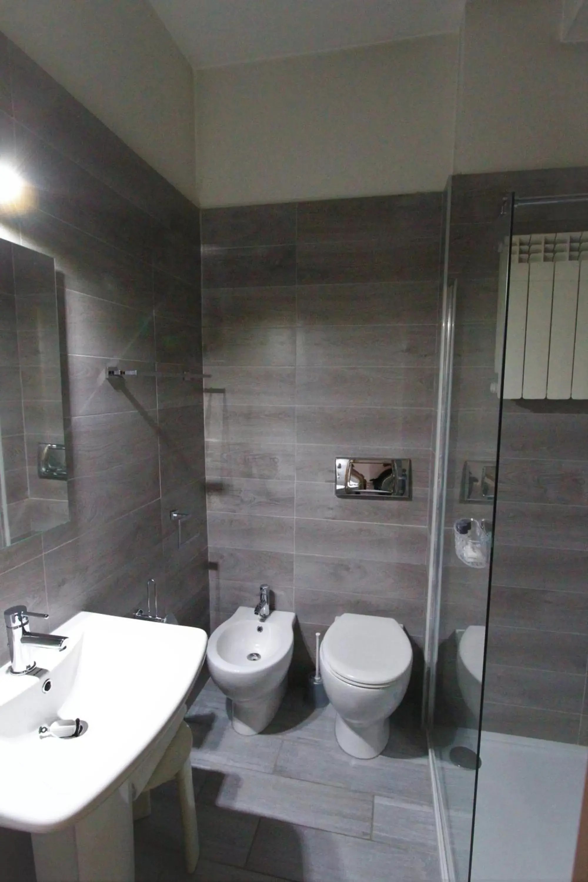 Bathroom in Hotel Corallo