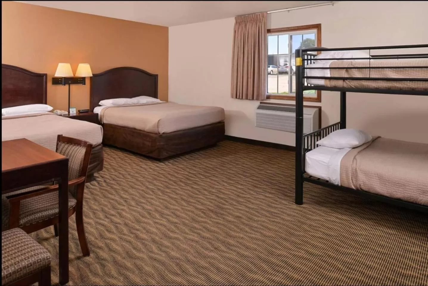 Bed in Americas Best Value Inn & Suites Atlantic