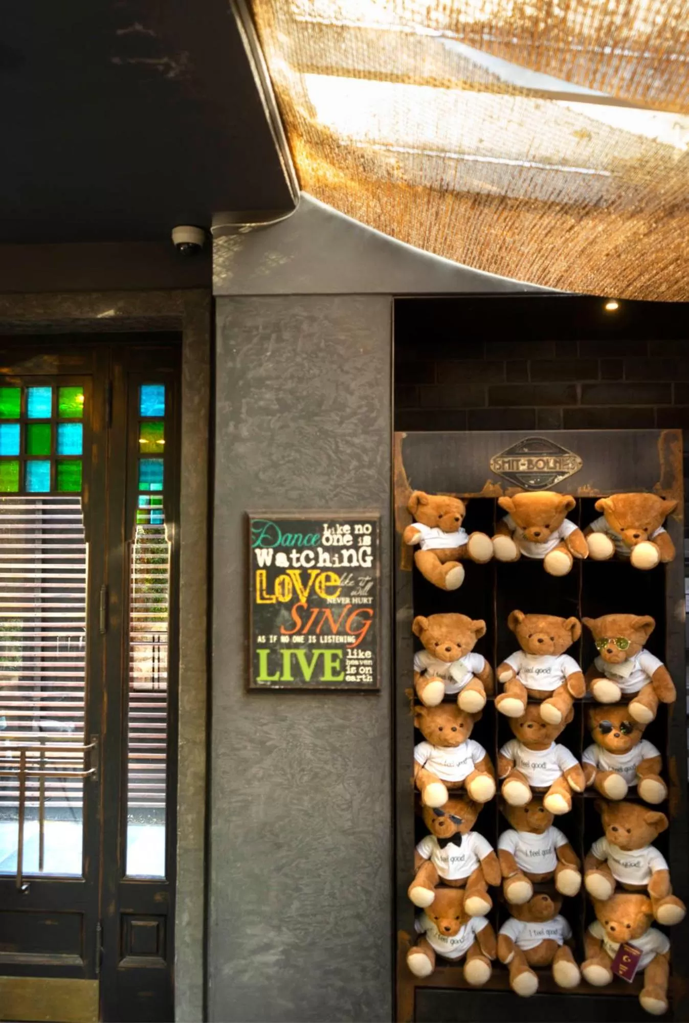 Lobby or reception in Alavya