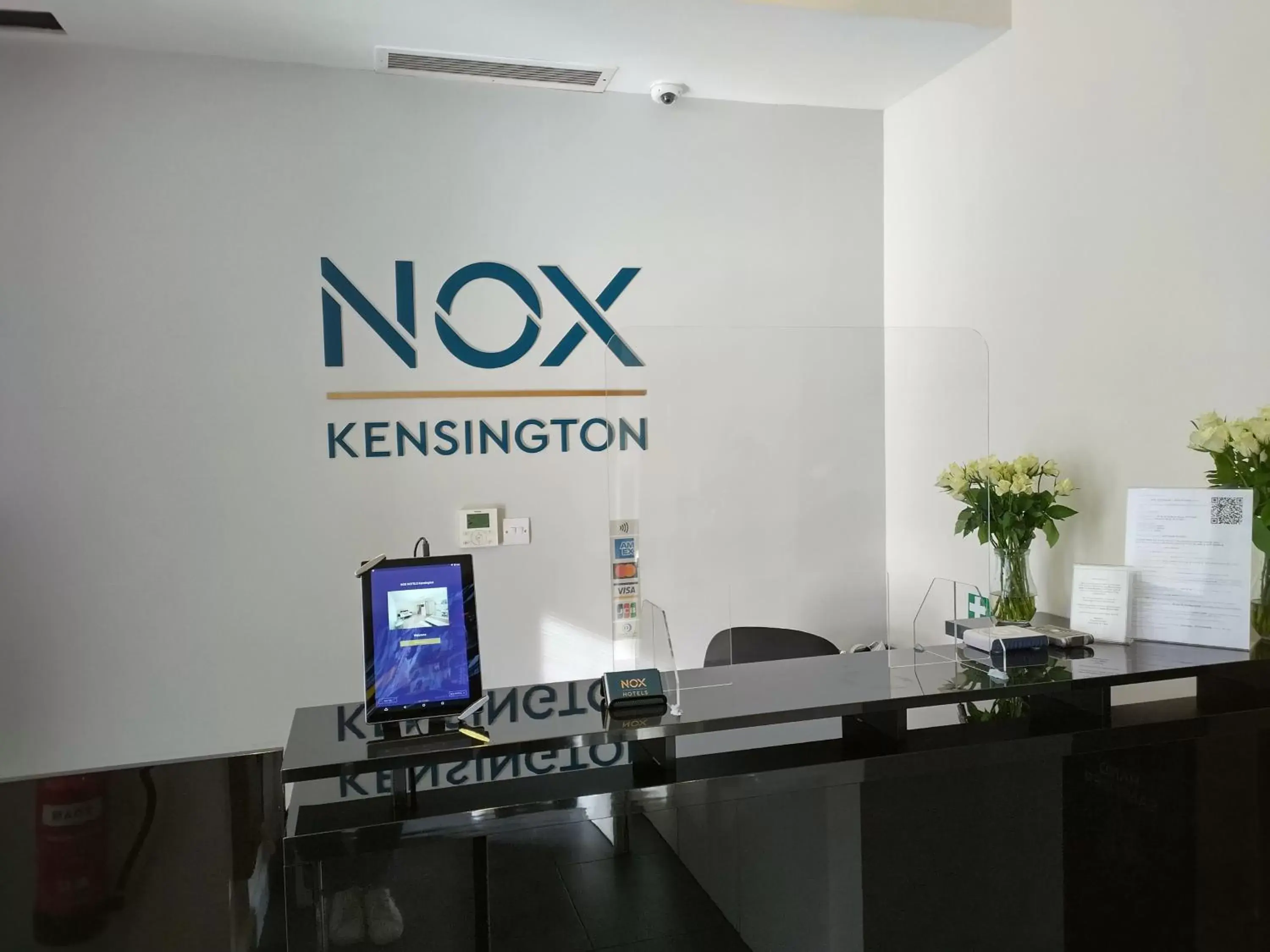 Lobby or reception in NOX Kensington