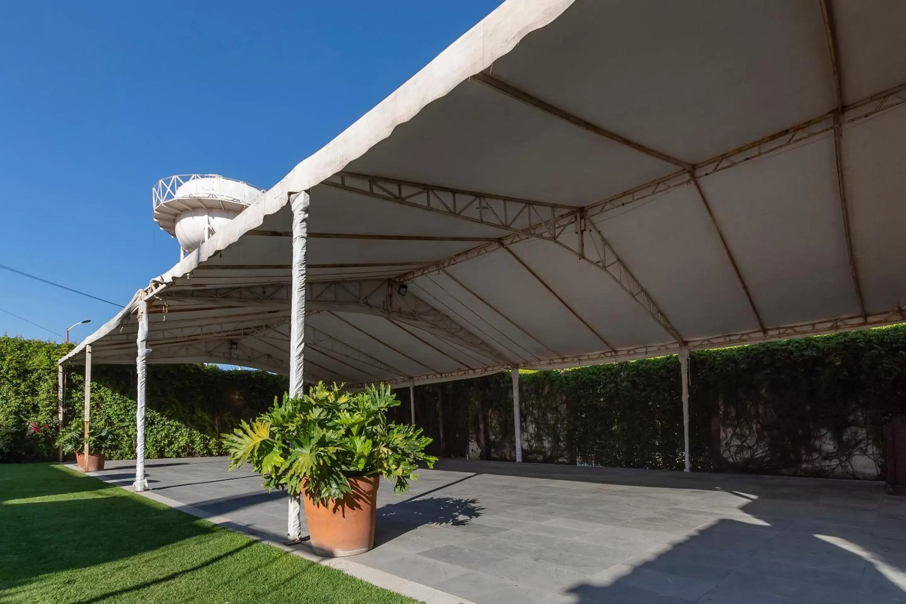 Banquet/Function facilities, Property Building in La Huerta Golf & Hotel