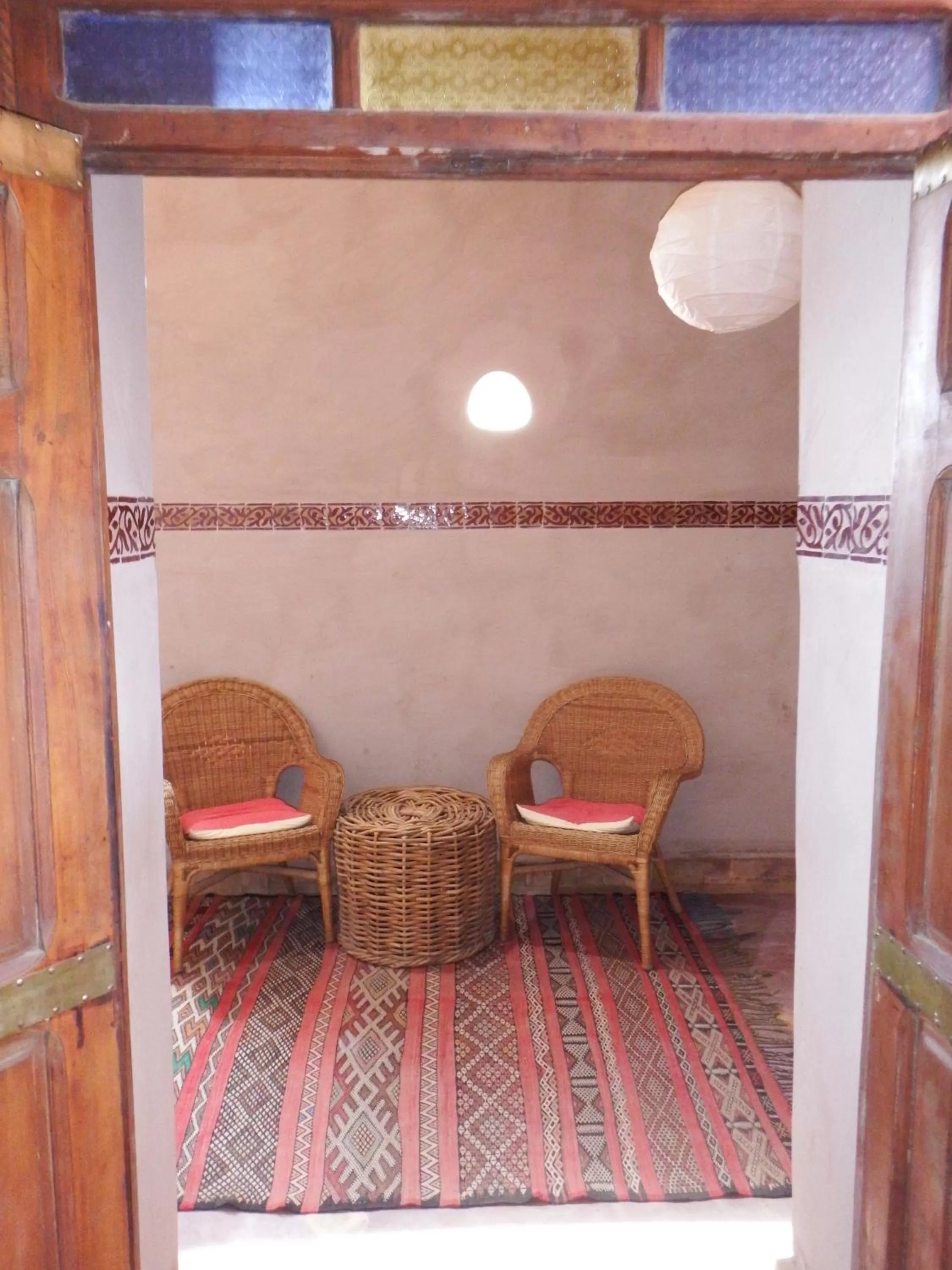 Seating area in Dar Paru