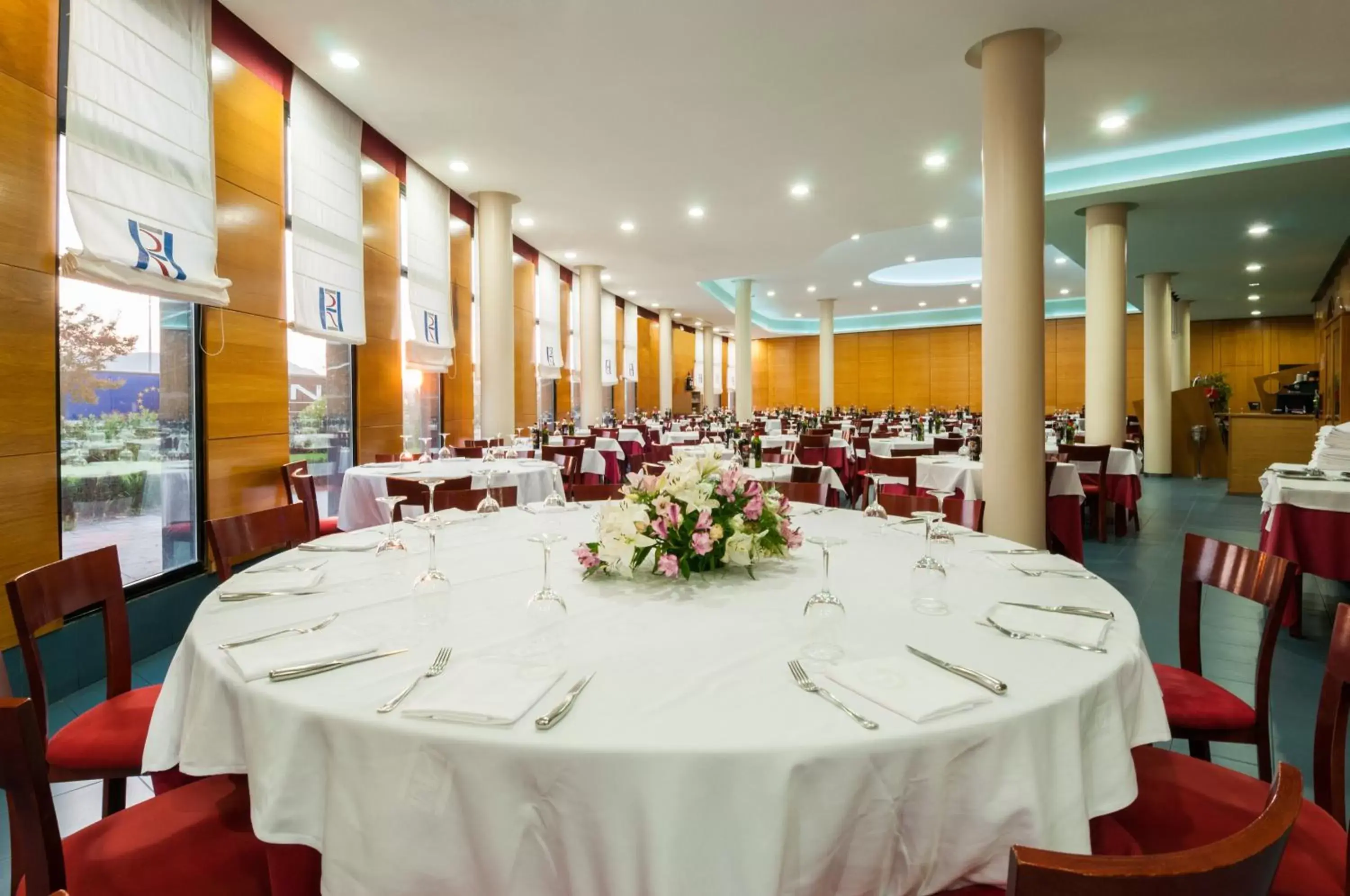 Restaurant/Places to Eat in Hotel Ruta de Europa