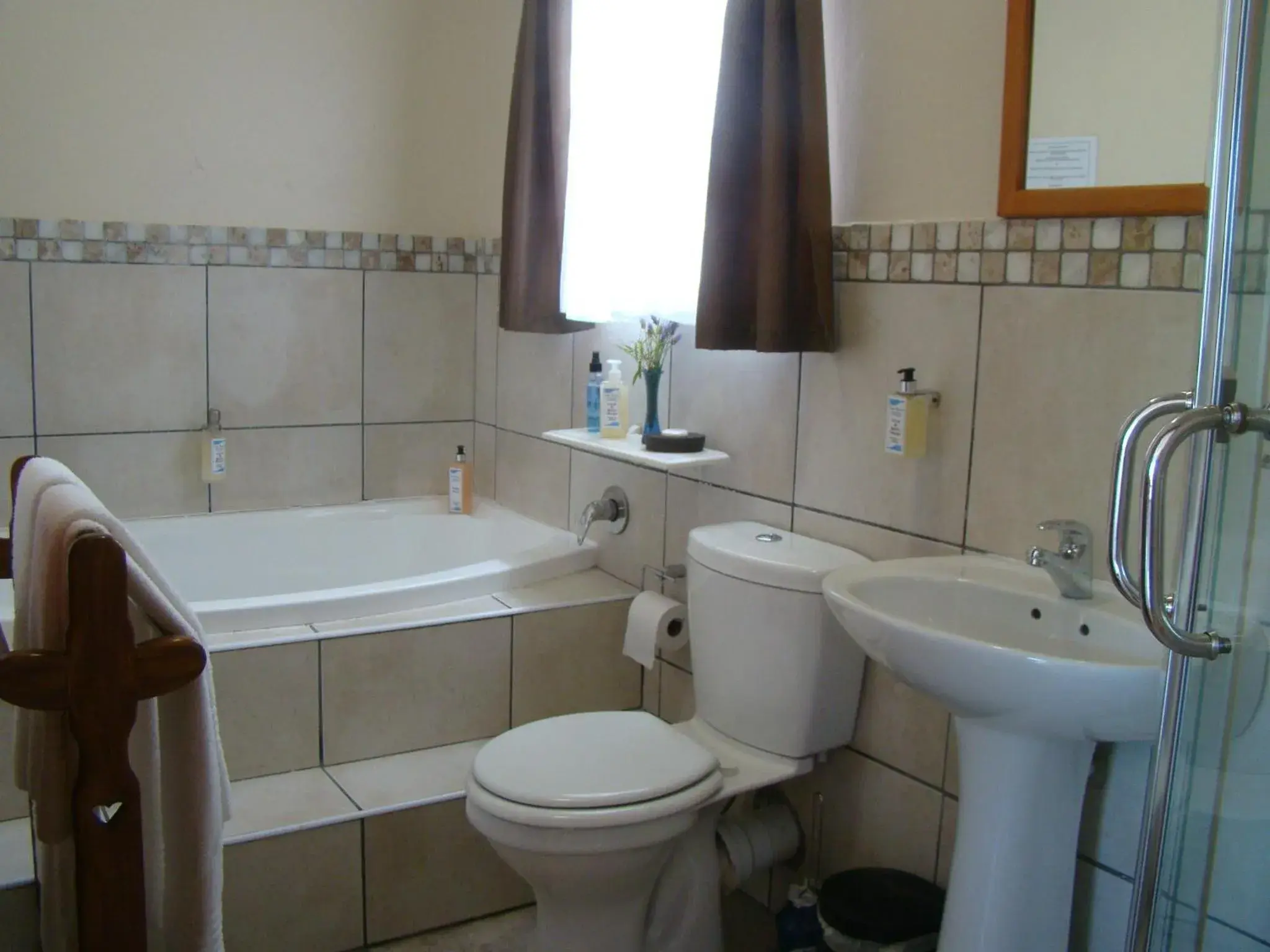 Bathroom in Aqua Marine Guest House