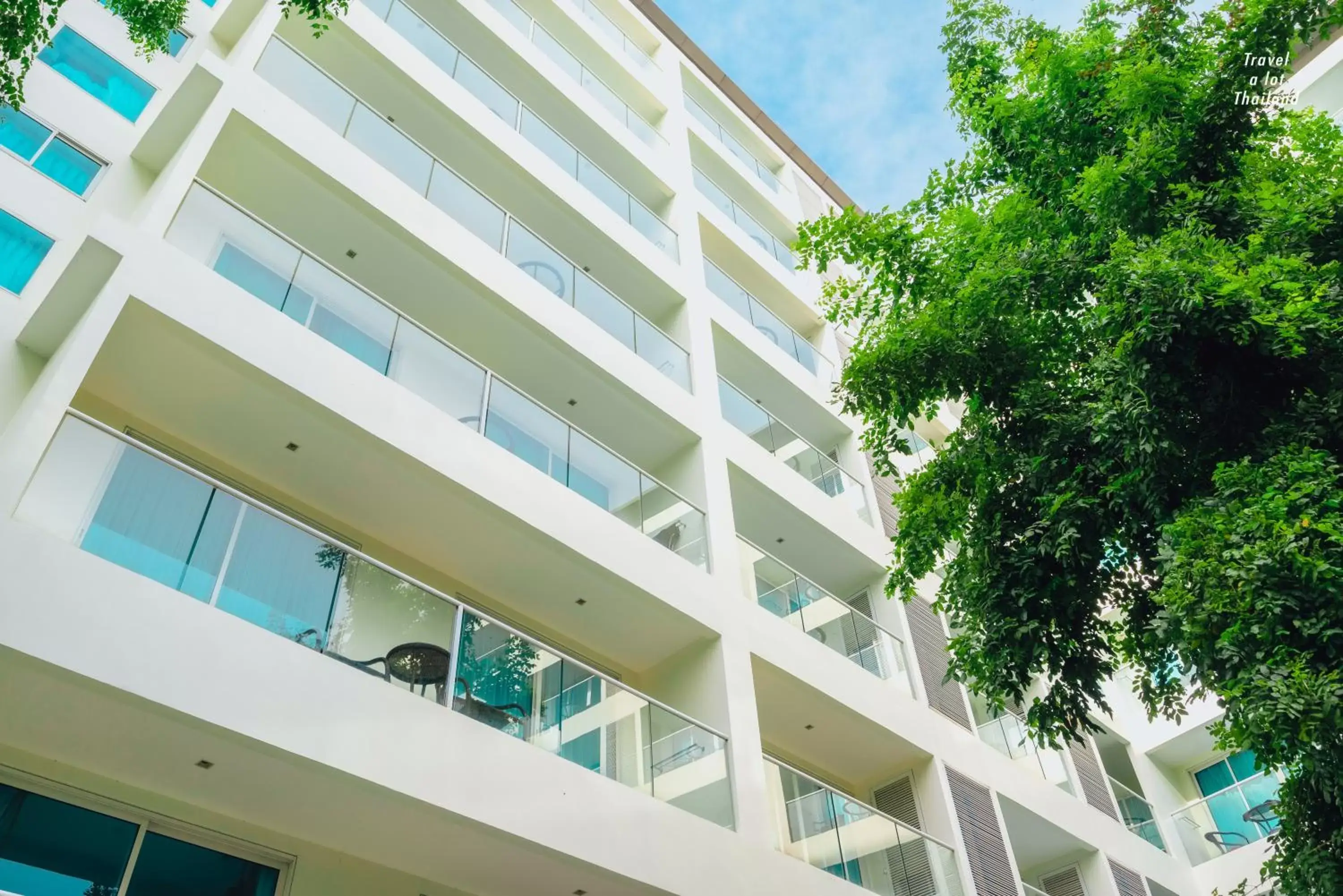 Balcony/Terrace, Property Building in Centara Pattaya Hotel