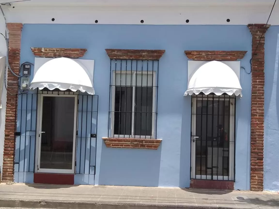 Facade/entrance in La Aldea
