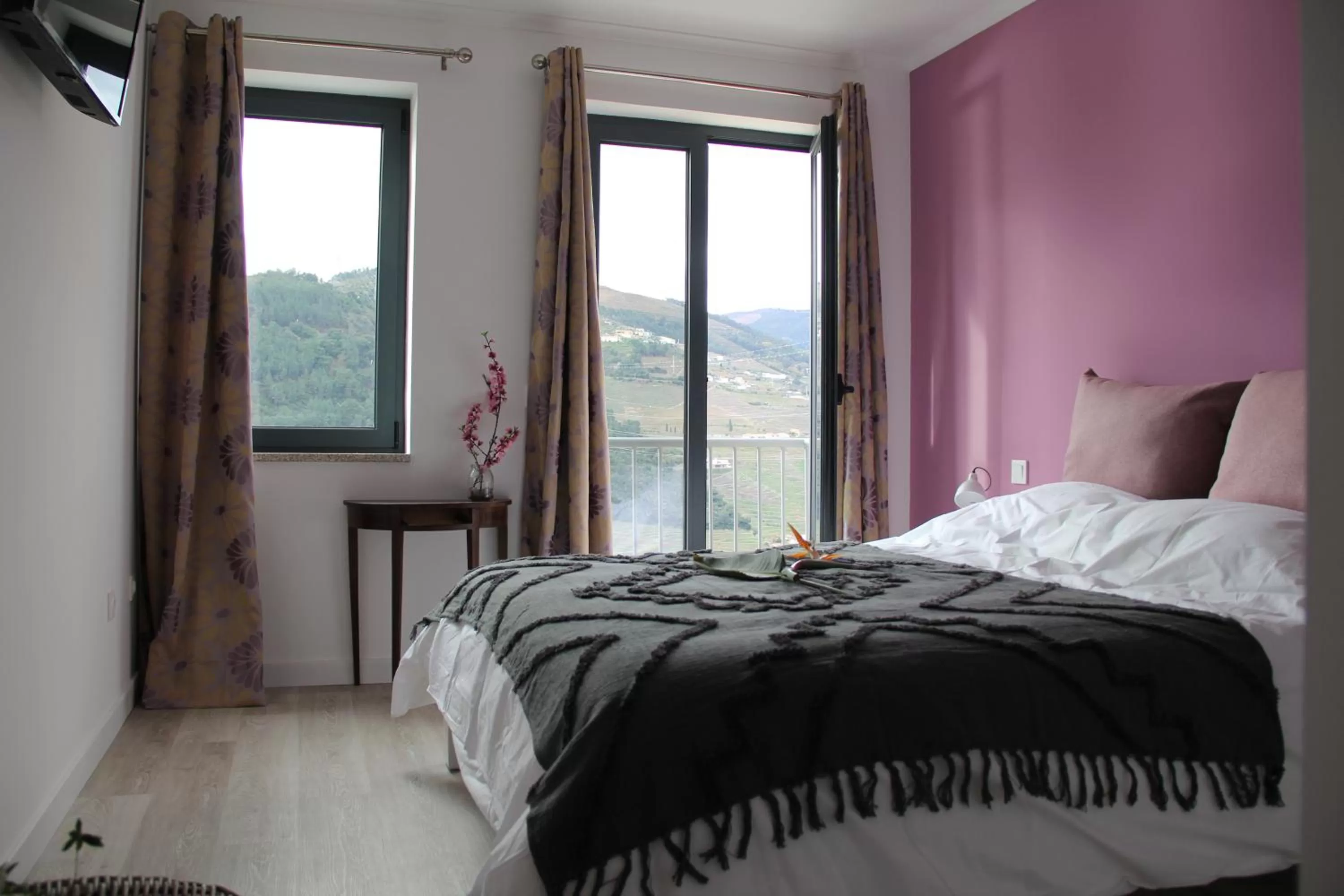 Bed in Quinta do Fojo Valonguinho, Barrô