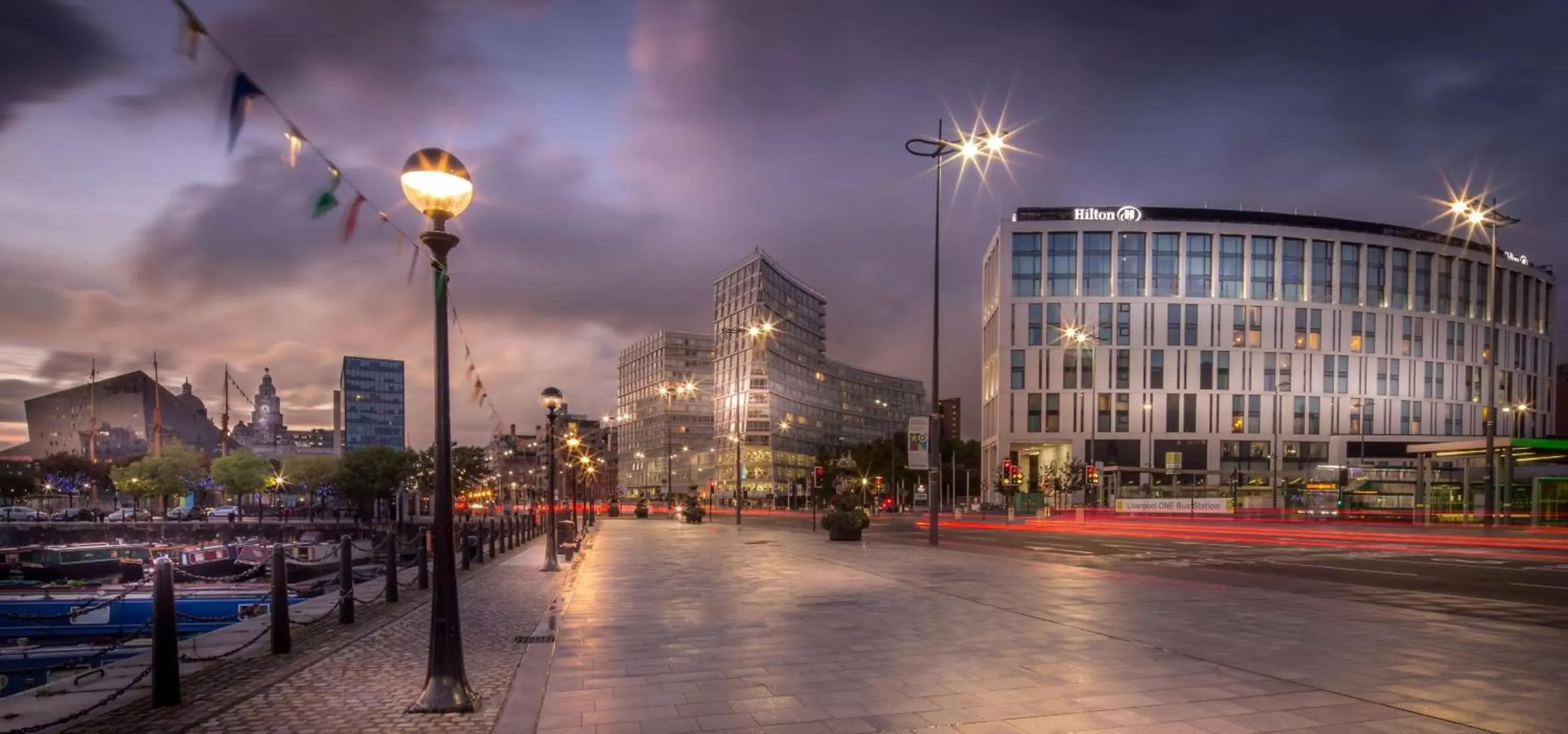 Property building in Hilton Liverpool City Centre