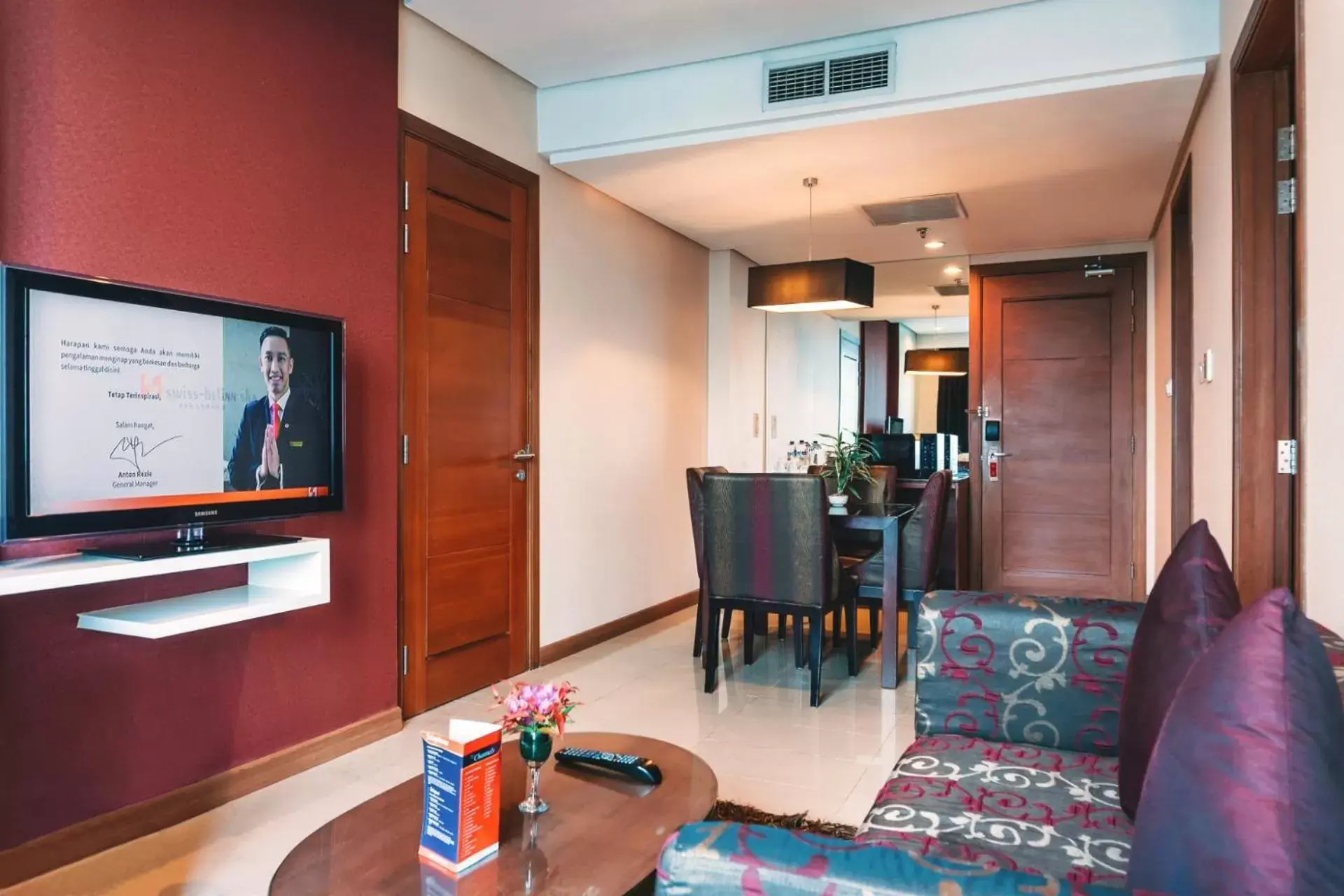 Living room, TV/Entertainment Center in Swiss-Belinn SKA Pekanbaru