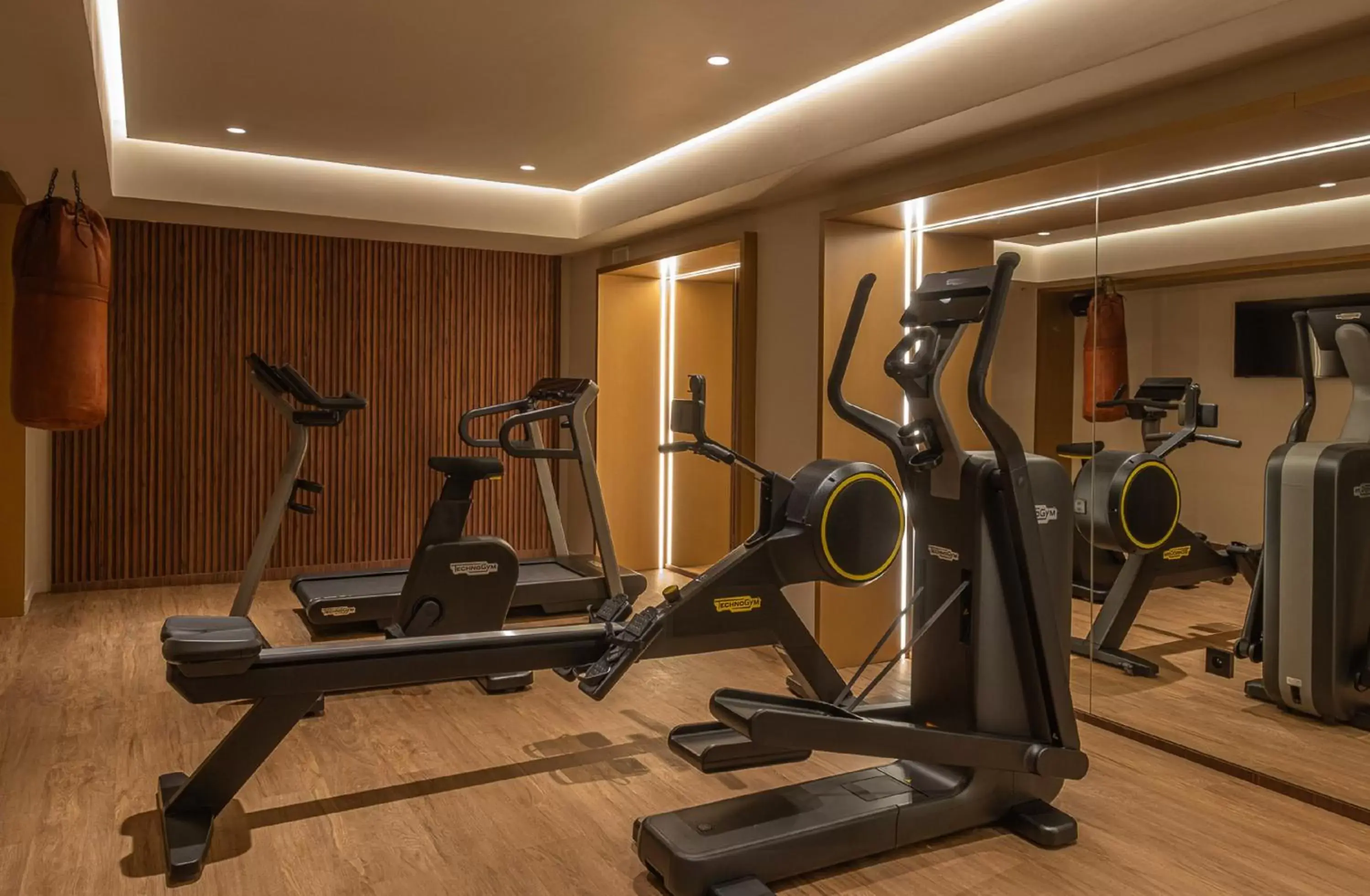 Sports, Fitness Center/Facilities in Hôtel Burdigala by Inwood Hotels