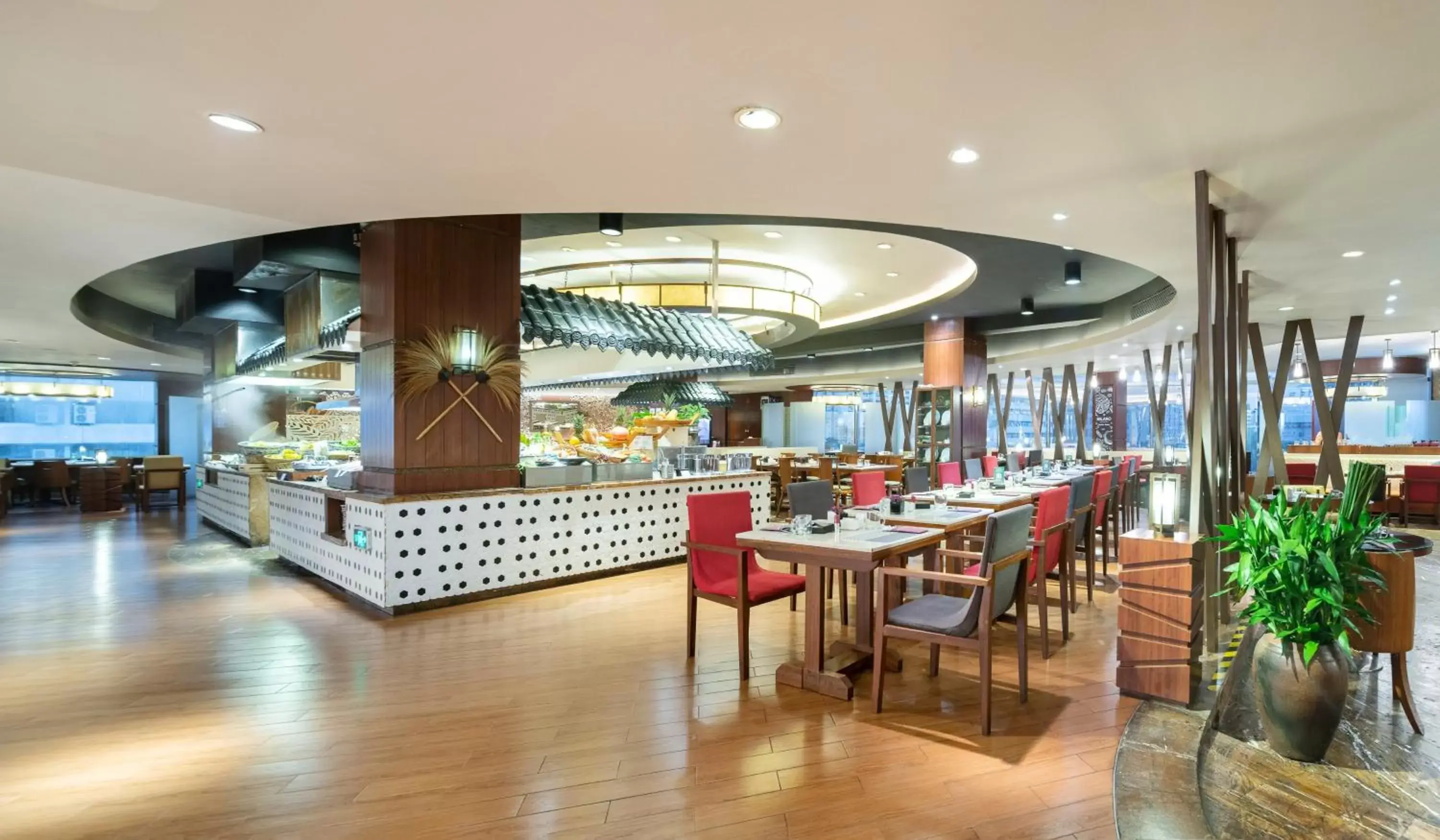 Restaurant/Places to Eat in Crowne Plaza Guangzhou City Centre, an IHG Hotel