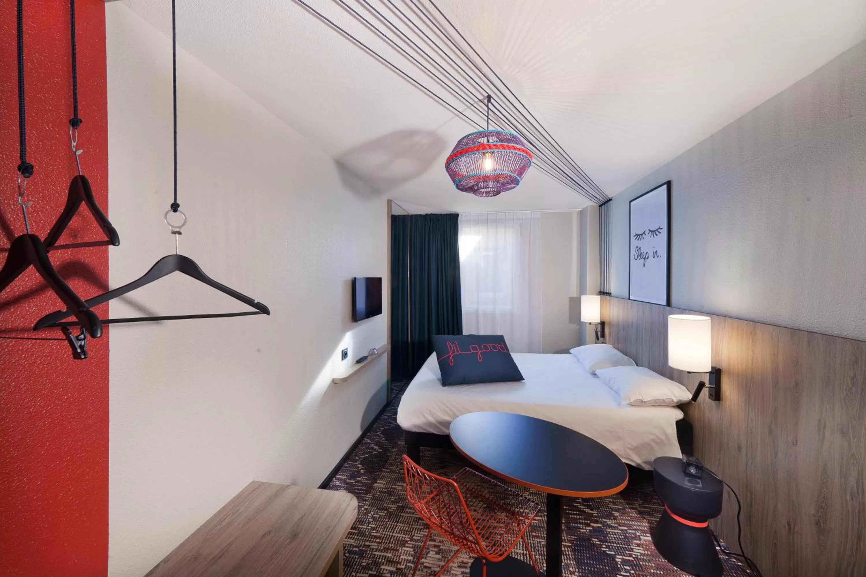 Bedroom, Bed in ibis Styles Toulouse Lavaur