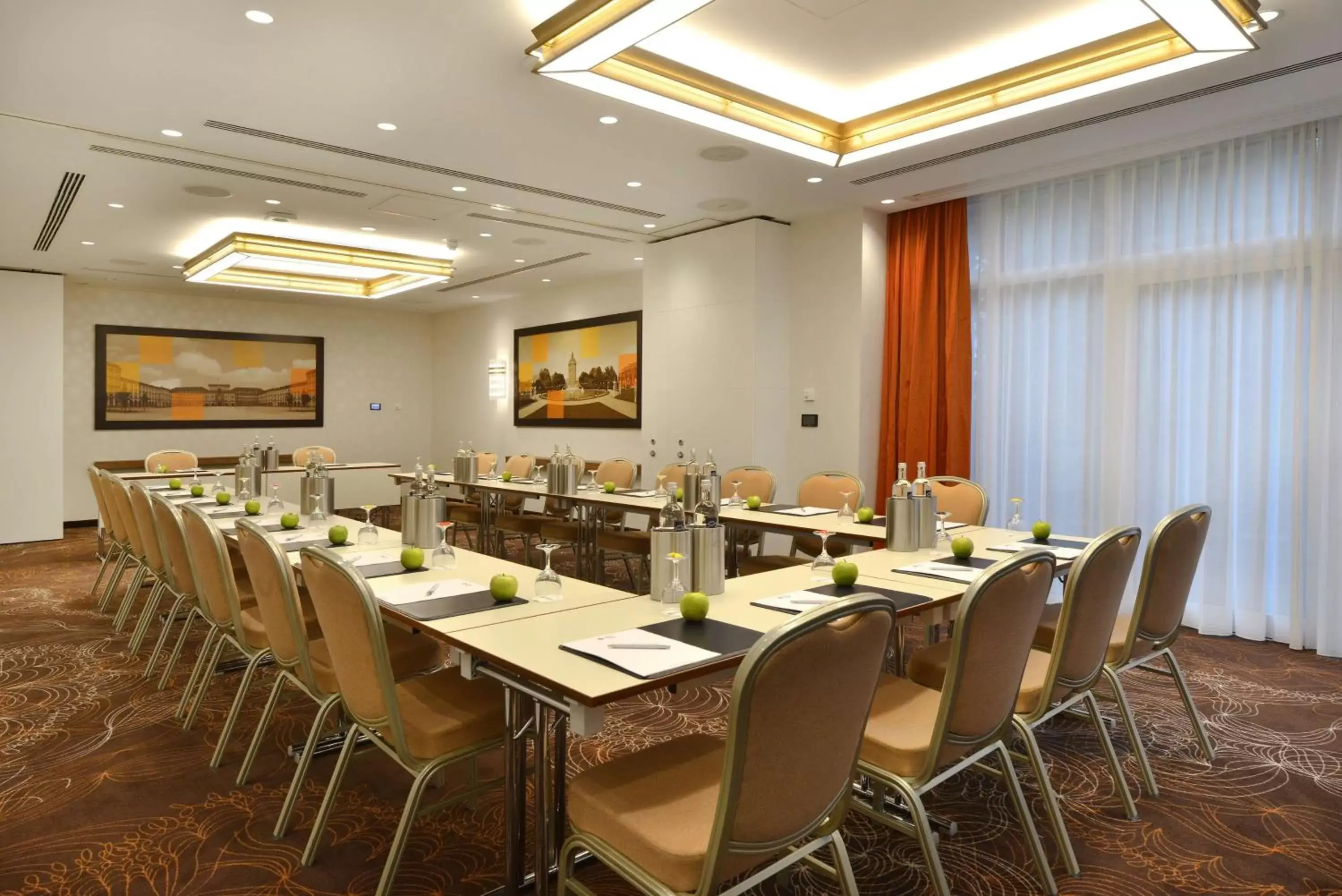 Meeting/conference room in Best Western Plus Delta Park Hotel