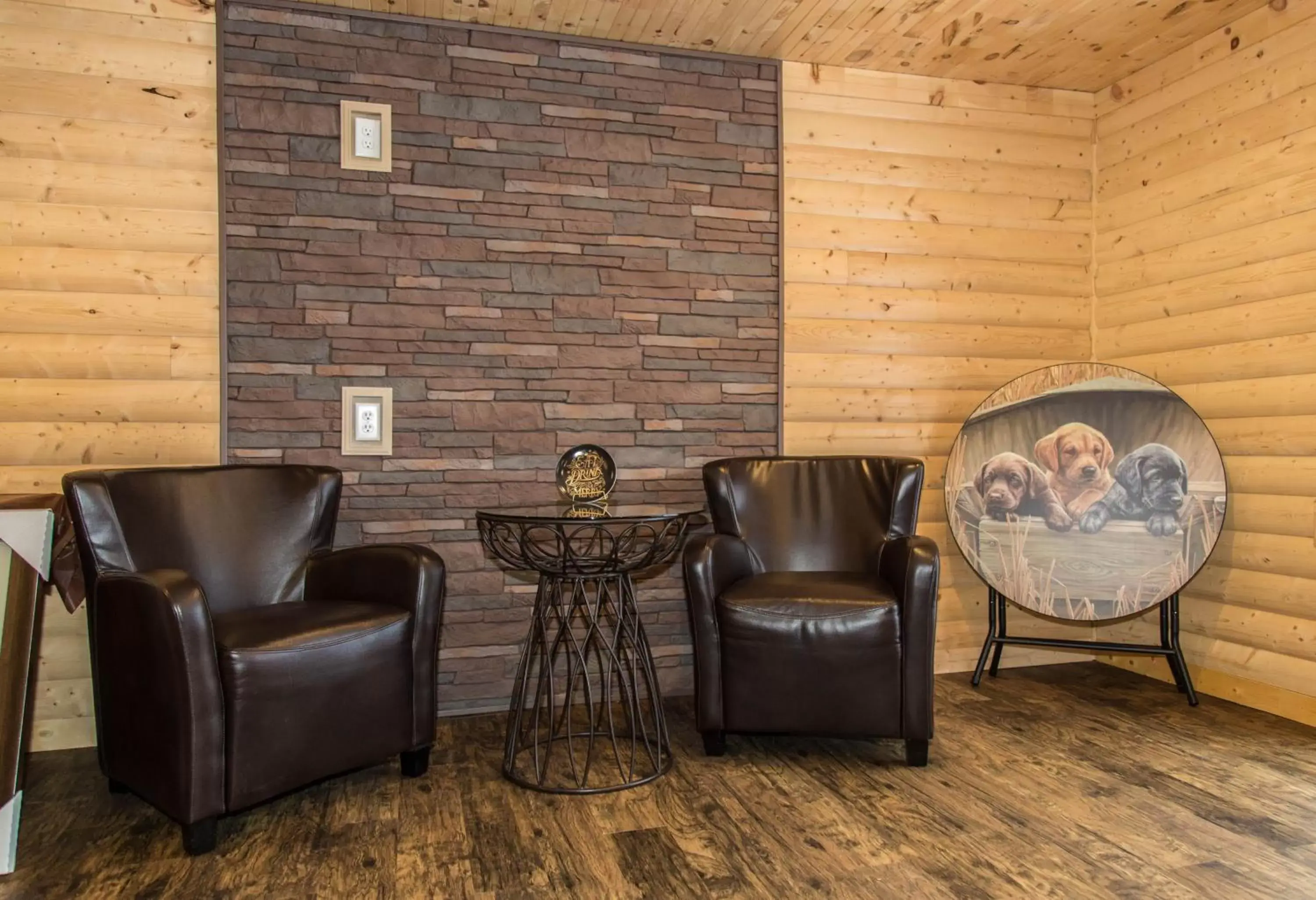 Property building, Seating Area in Viking Lodge Motel