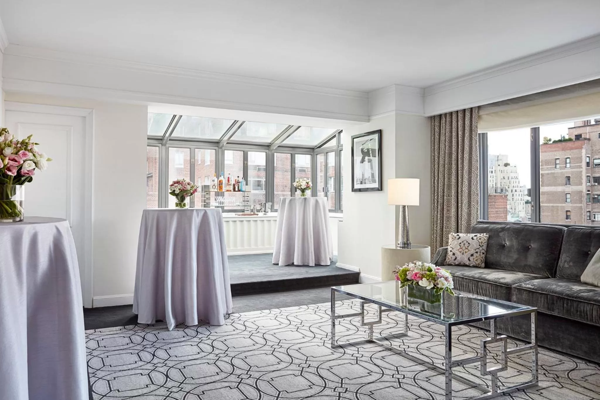 Photo of the whole room in Loews Regency New York Hotel