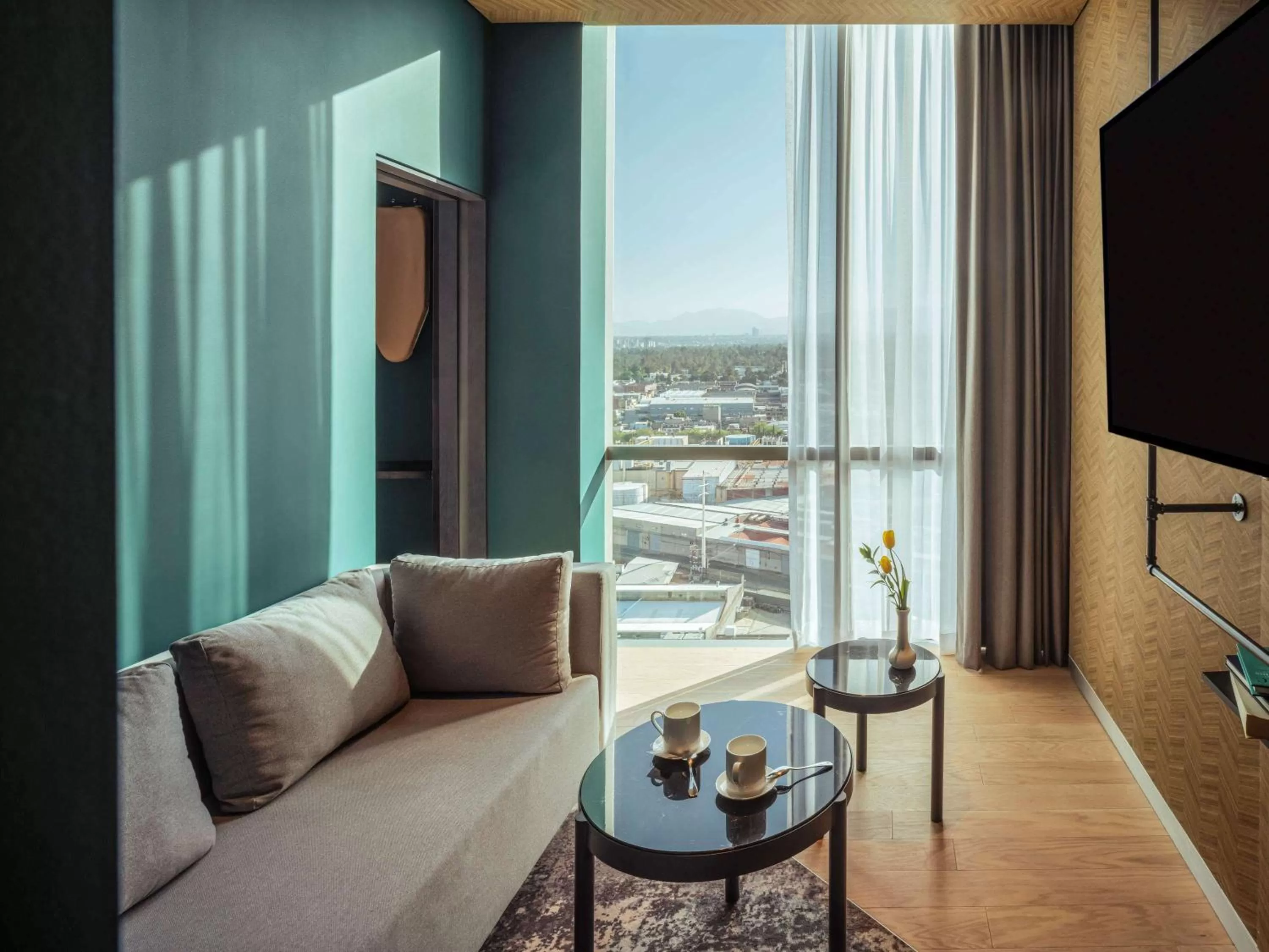 Photo of the whole room in Novotel Mexico City Toreo