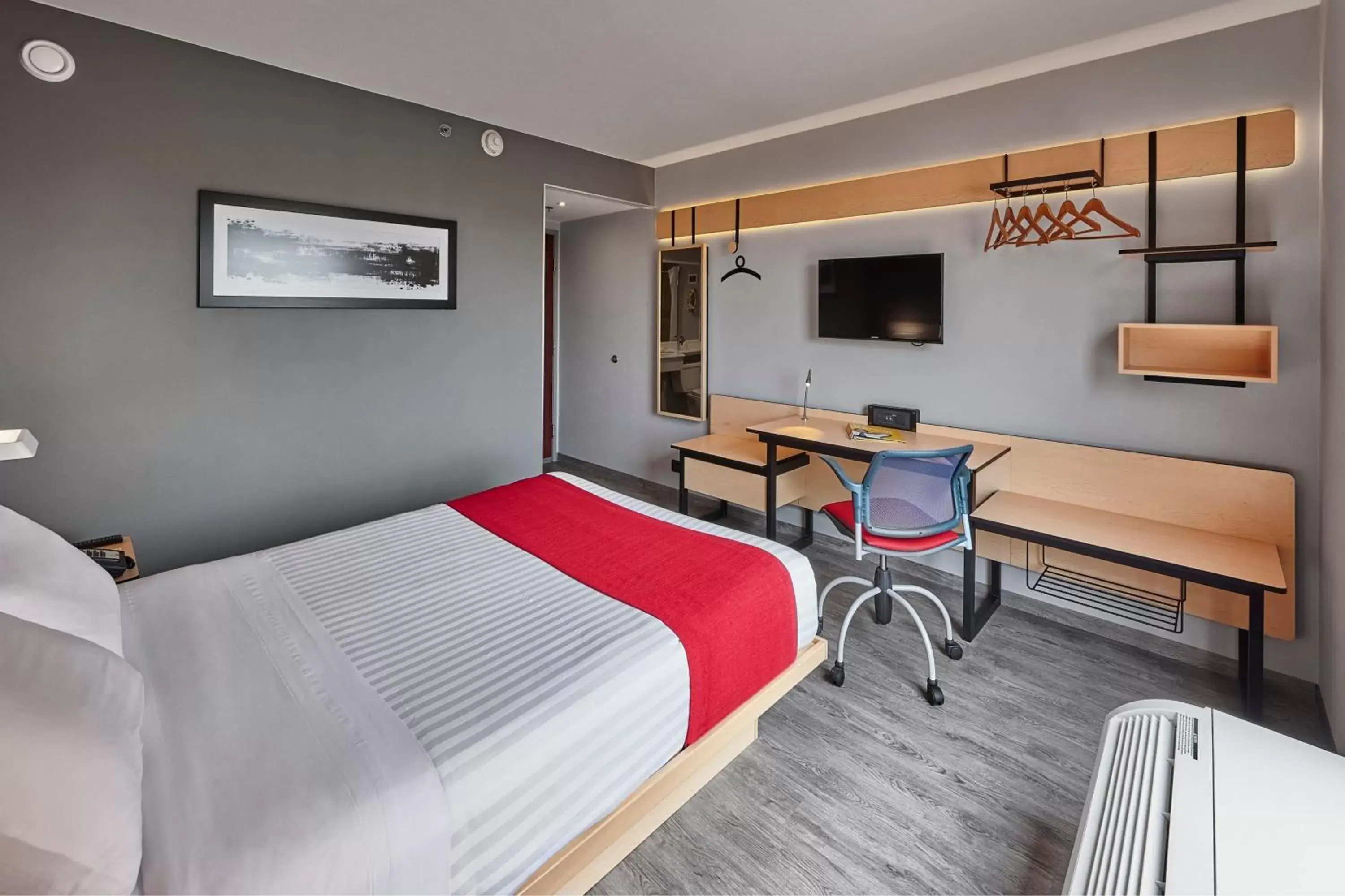 Photo of the whole room in City Express by Marriott Puebla Centro