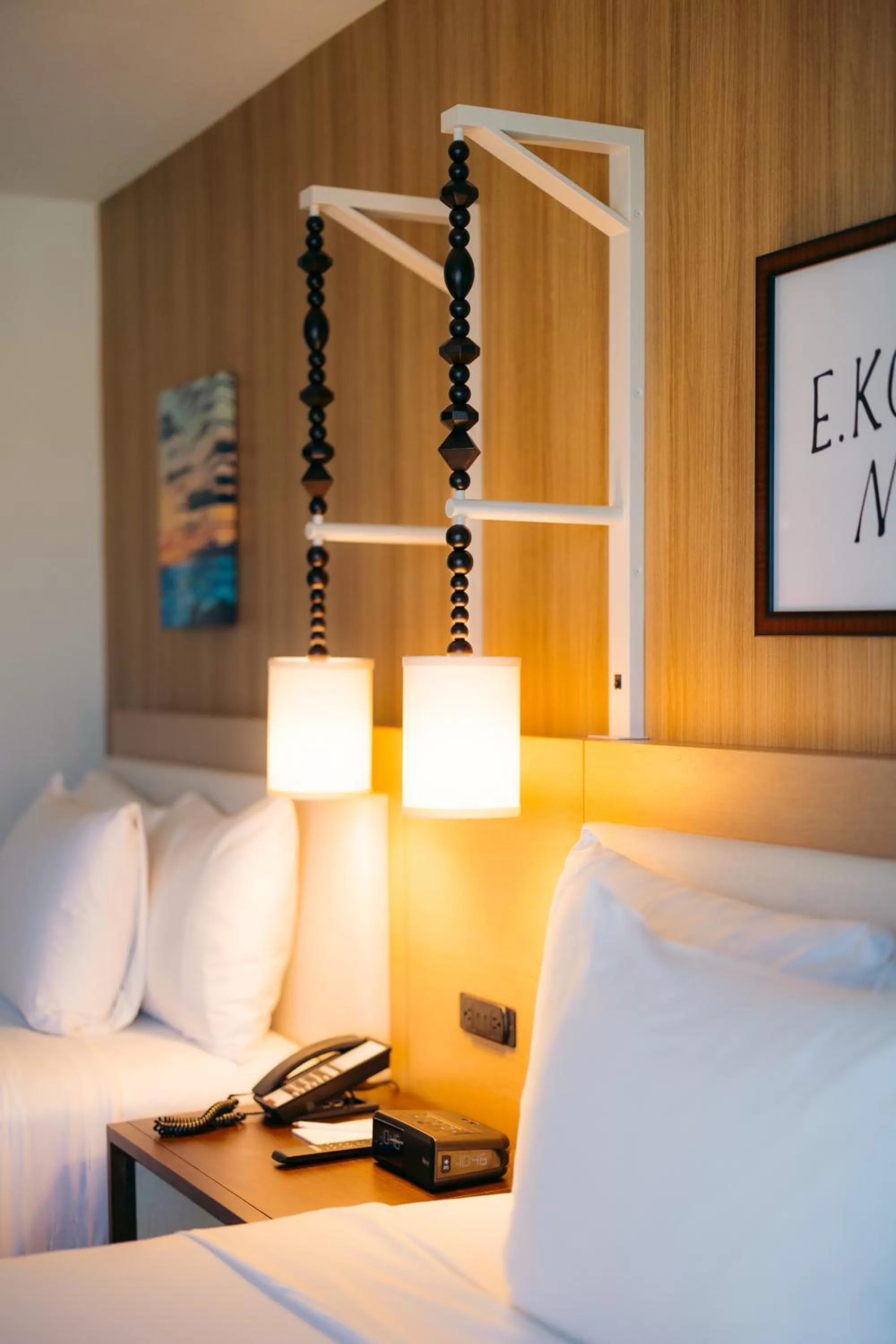 Guests, Bed in Waikiki Malia