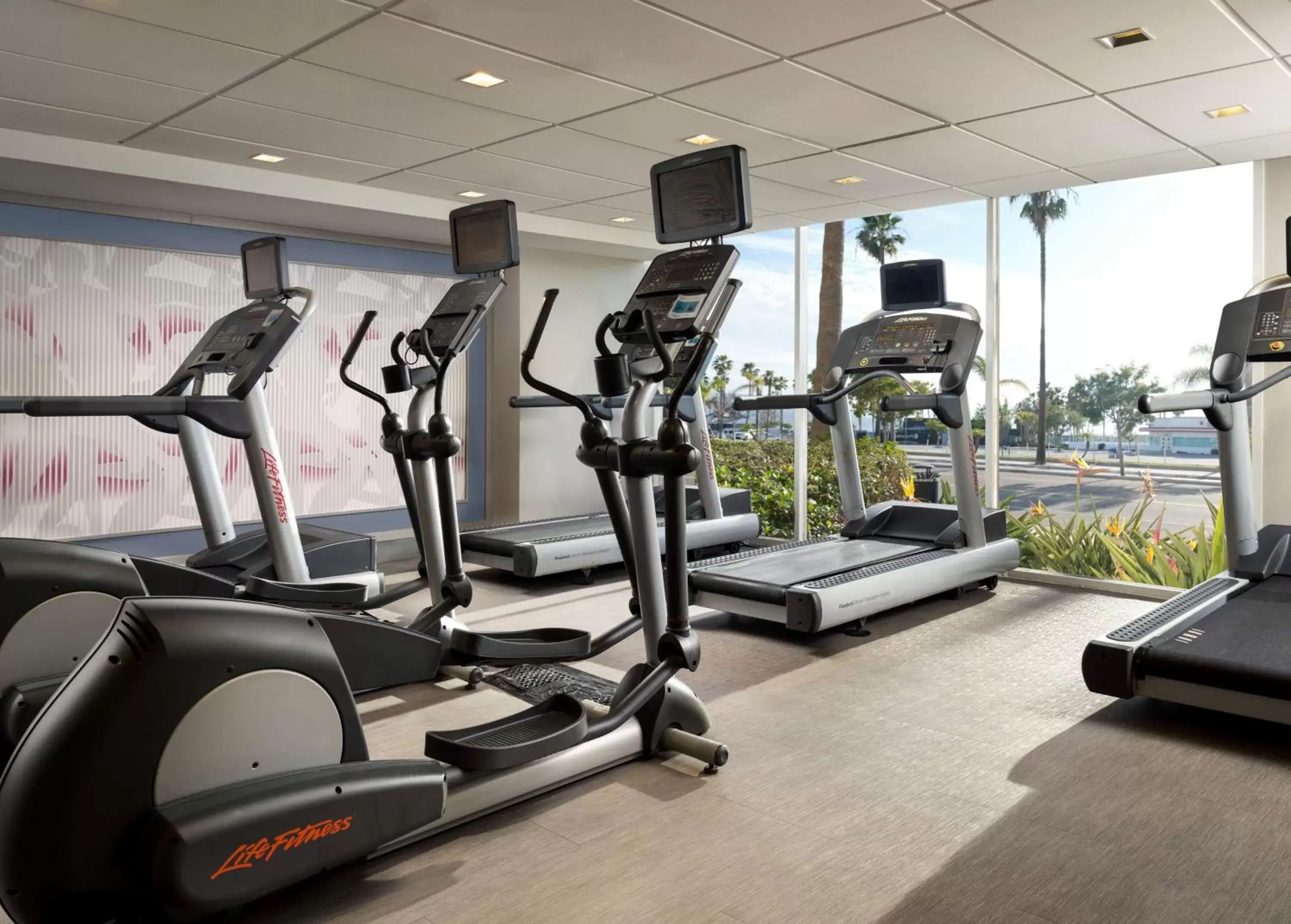 Fitness centre/facilities, Fitness Center/Facilities in Sonesta Redondo Beach and Marina