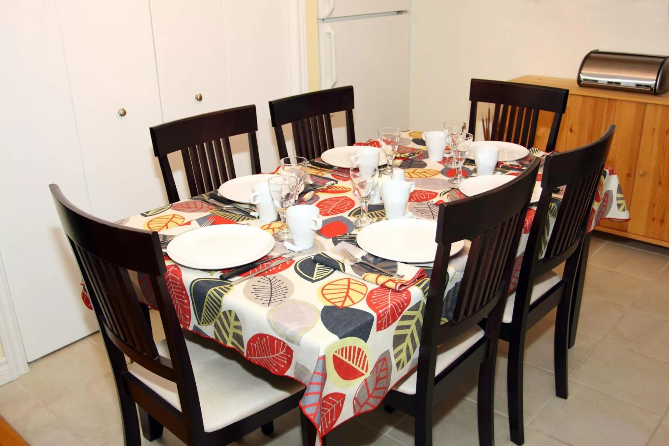 Kitchen or kitchenette, Restaurant/Places to Eat in Gite Confort