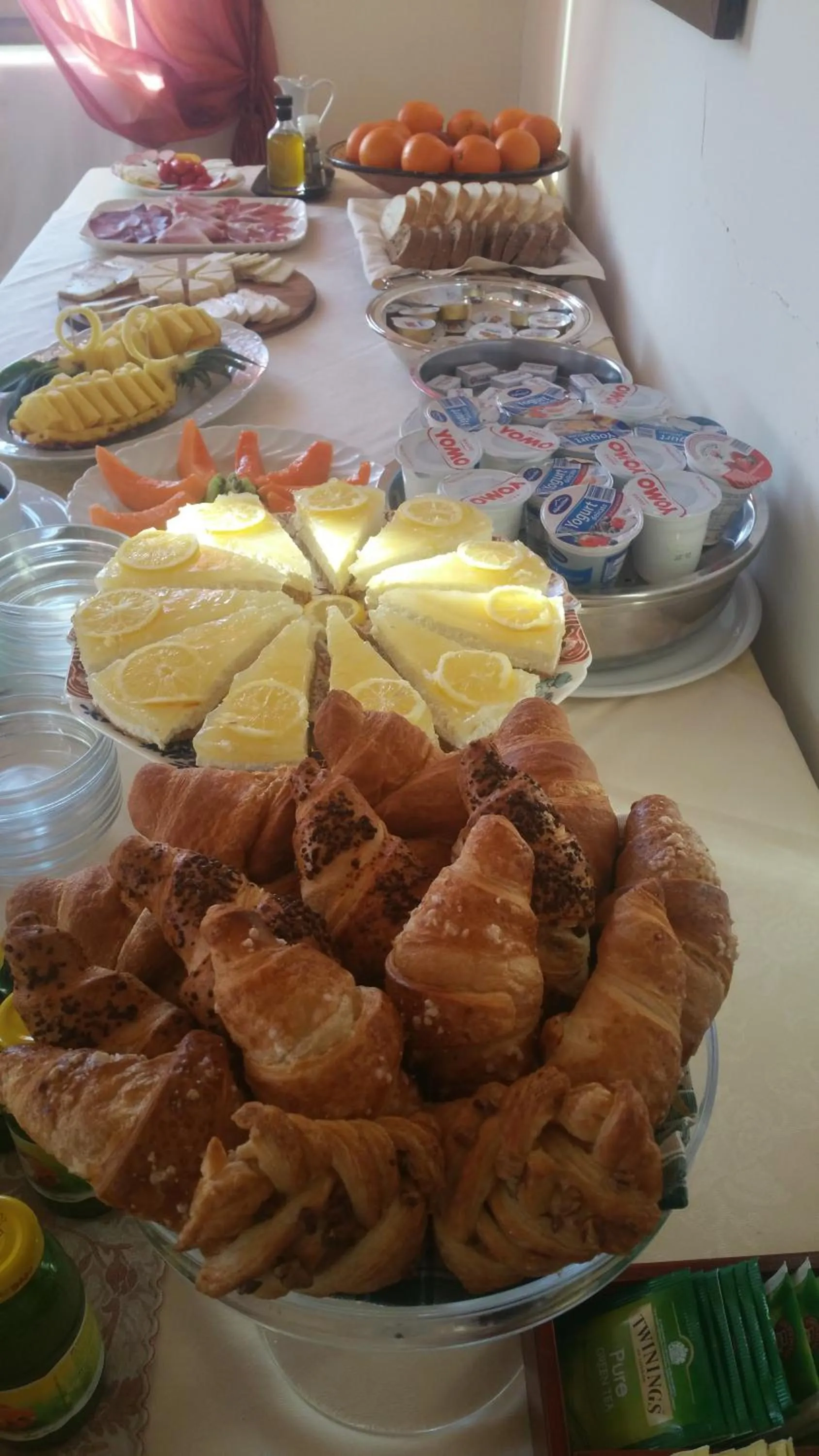 Buffet breakfast in Hotel Villa Lauri
