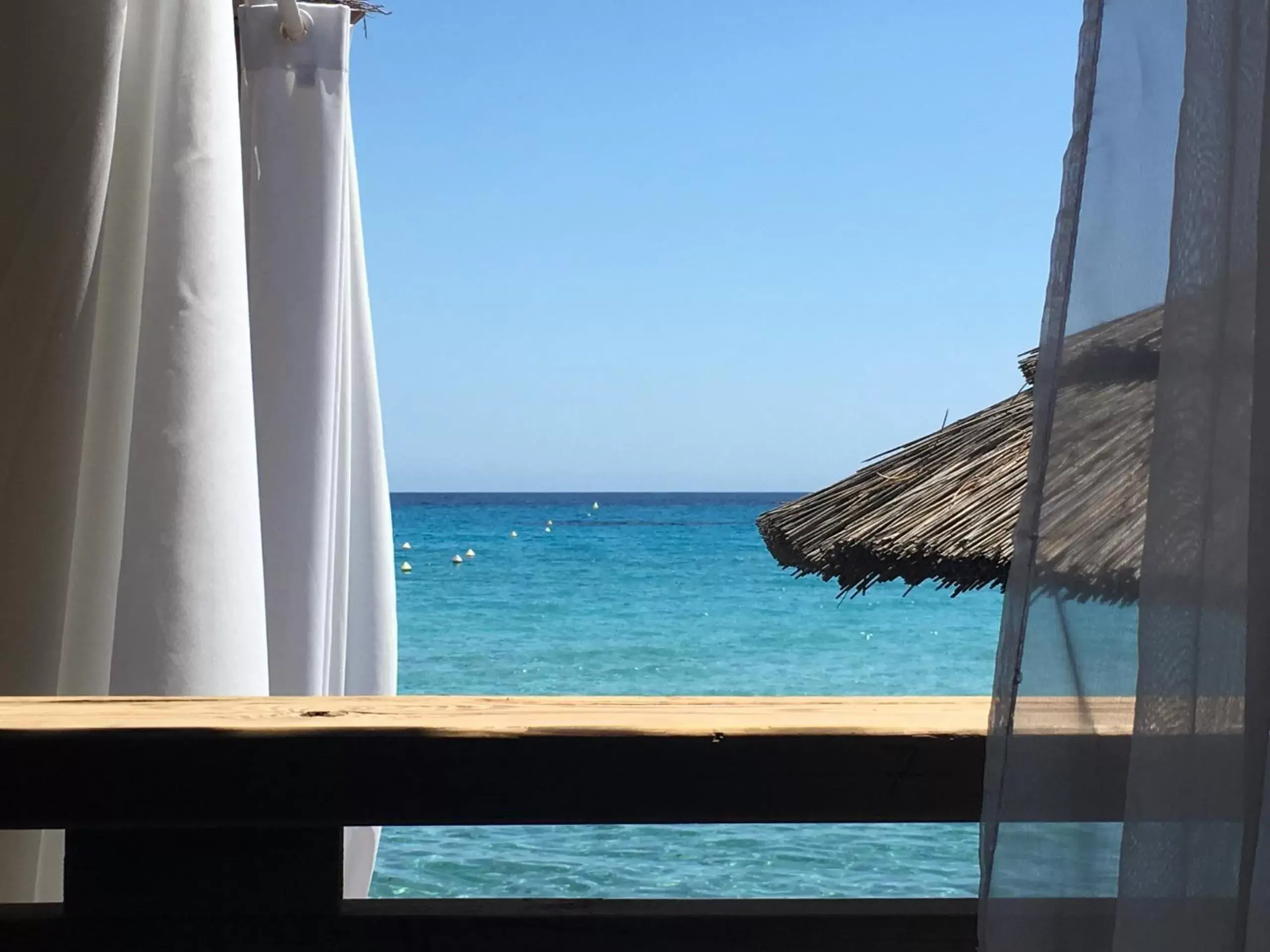 Beach in Restaurant - Chambres d'Hôtes Terra Bella Lecci