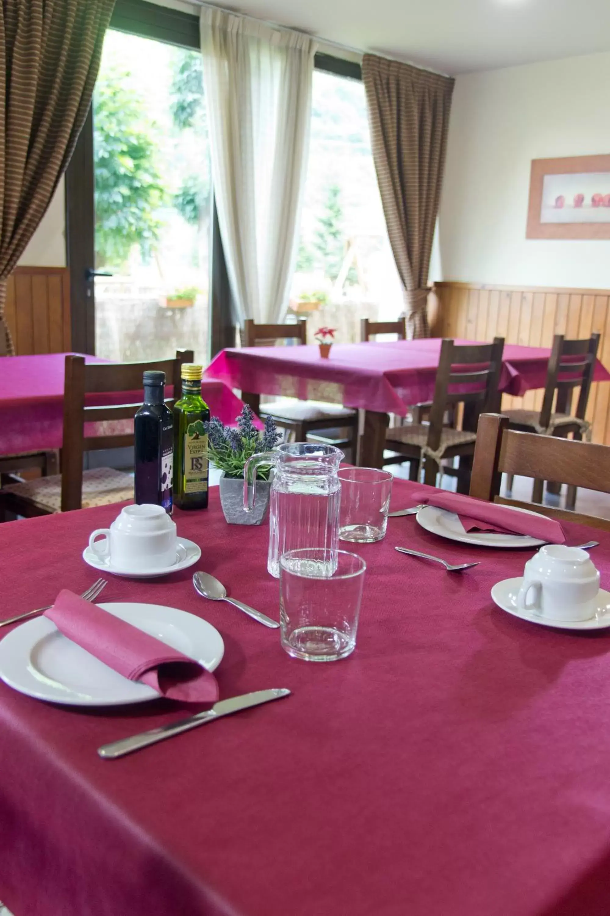 Restaurant/places to eat in Aparthotel La Vall Blanca