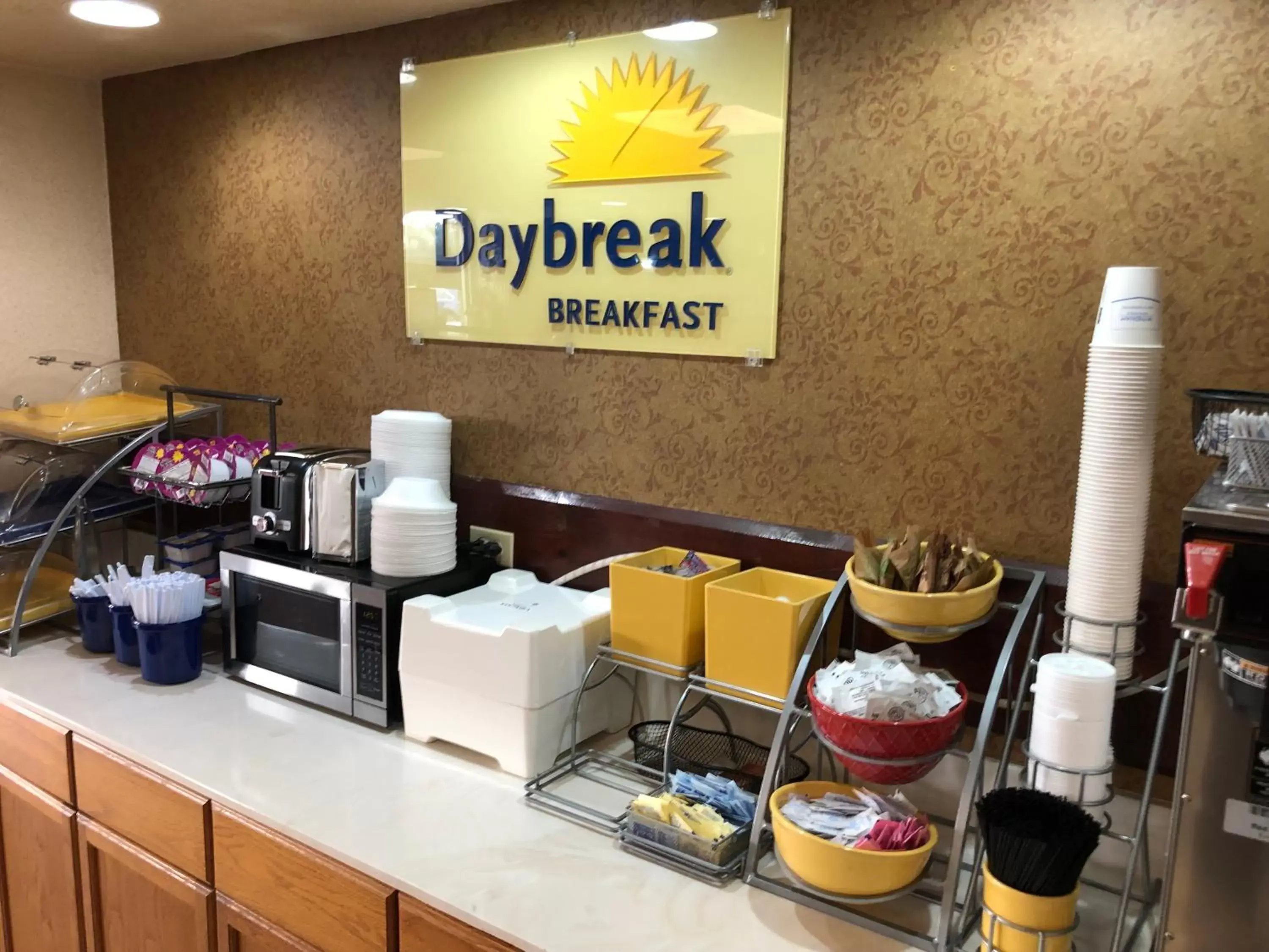 Breakfast in Days Inn by Wyndham Shorter