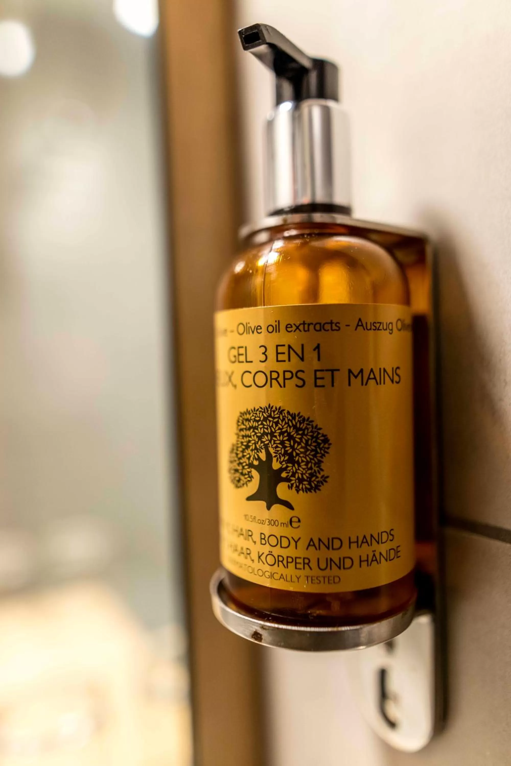 Bathroom in Ostal Pau Universite - Sure Hotel Collection by Best Western