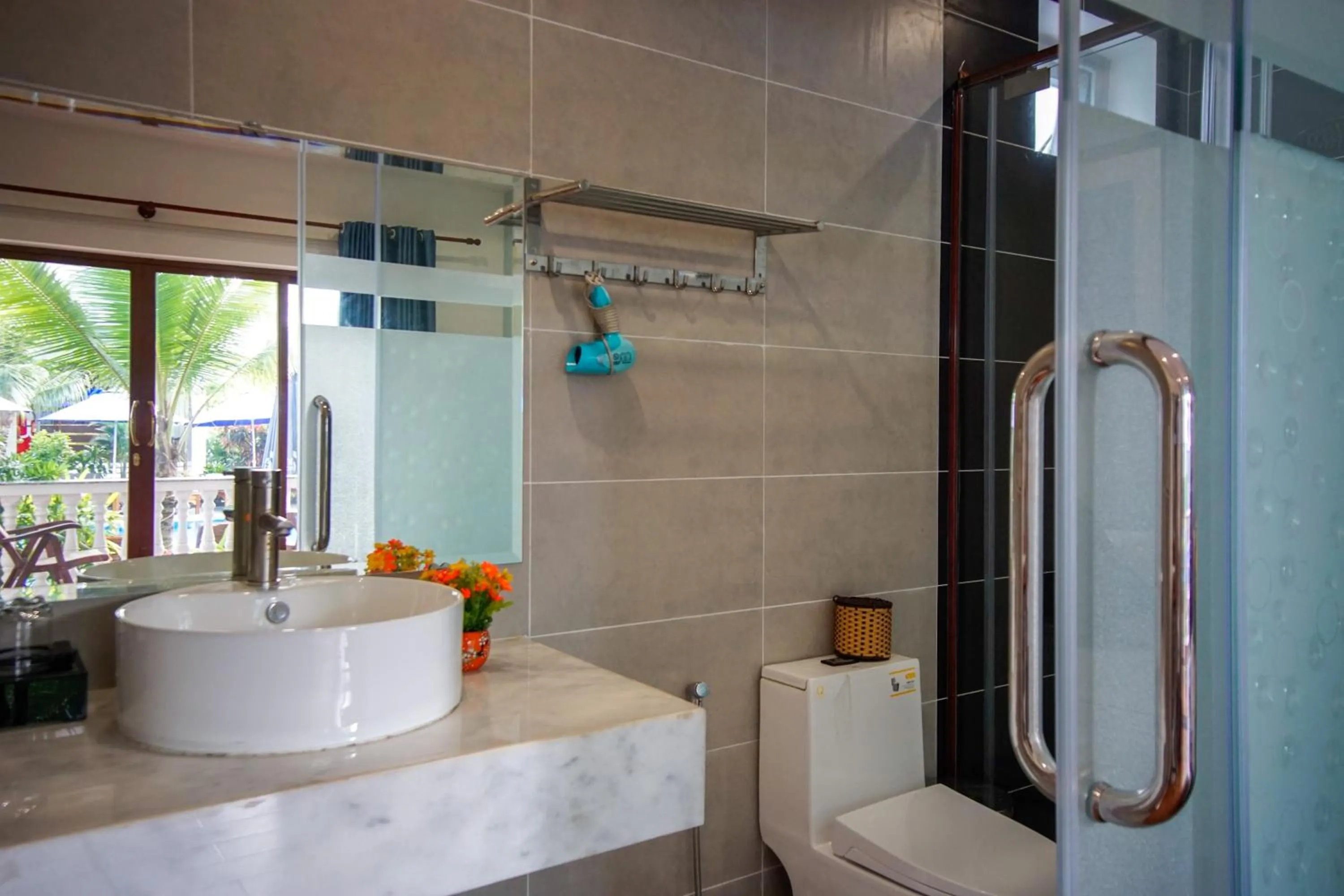 Shower in Brenta Phu Quoc Hotel