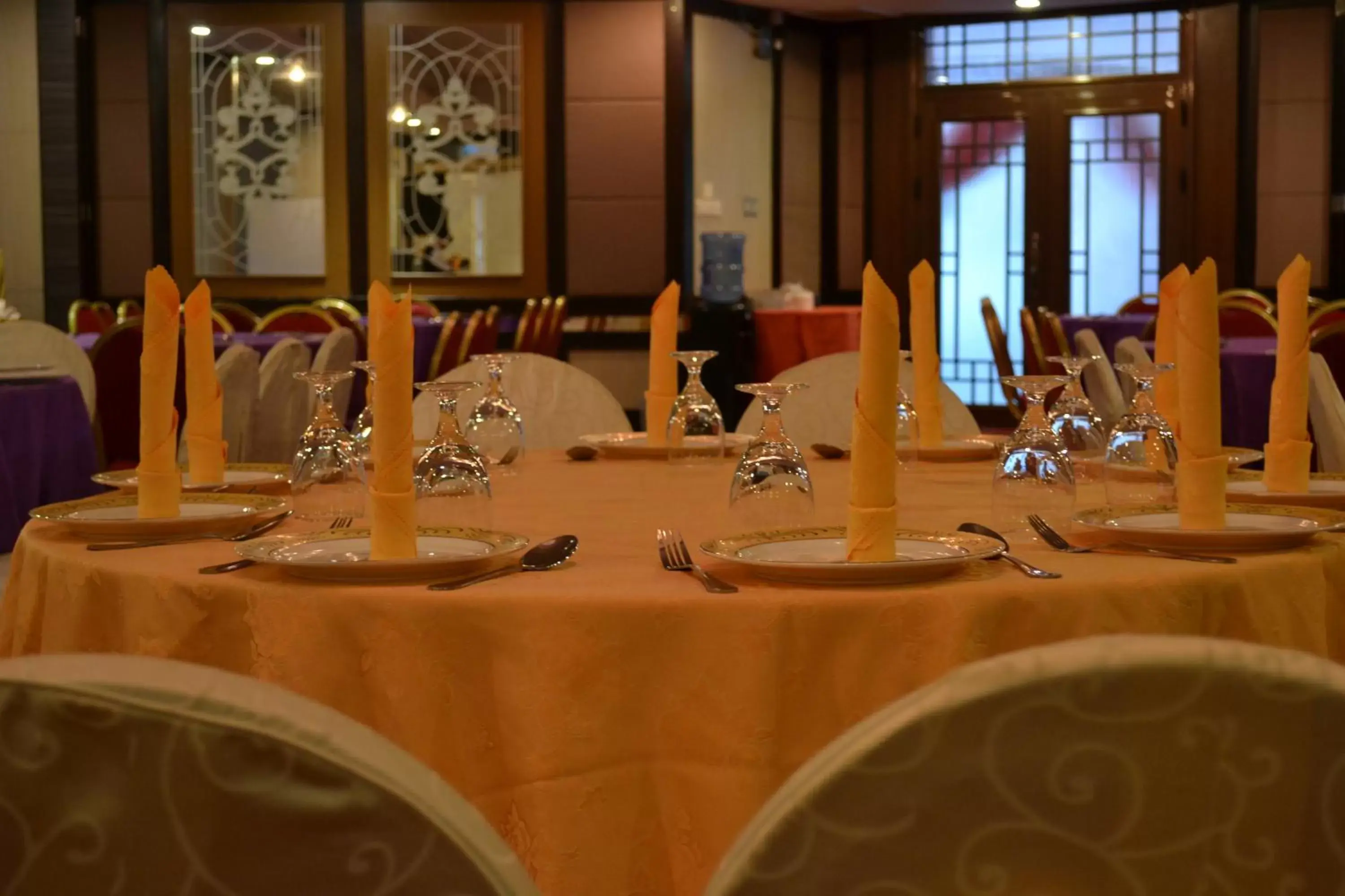 Banquet/Function facilities, Restaurant/Places to Eat in Penview Hotel