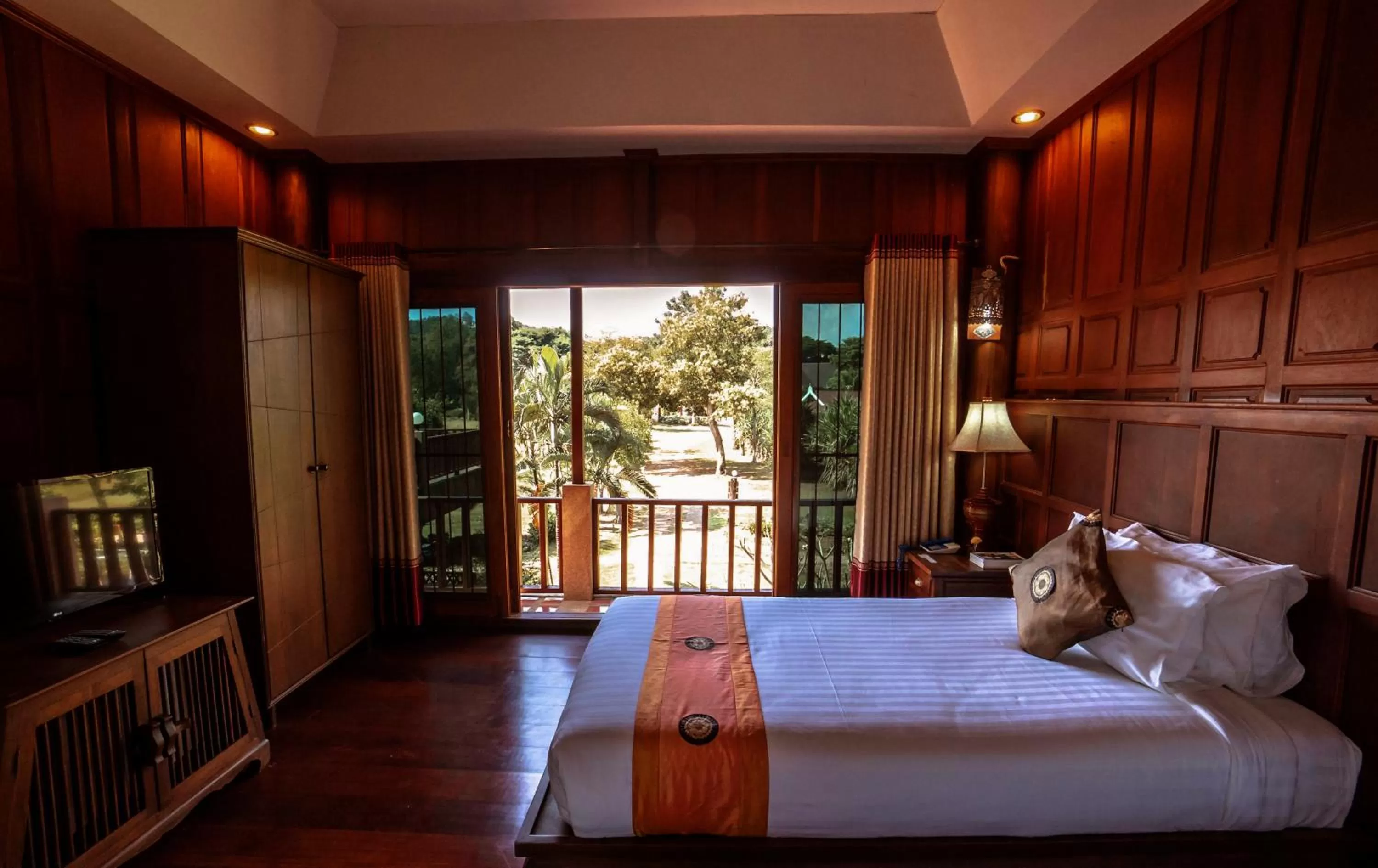 Bed in Sasidara Resort Nan