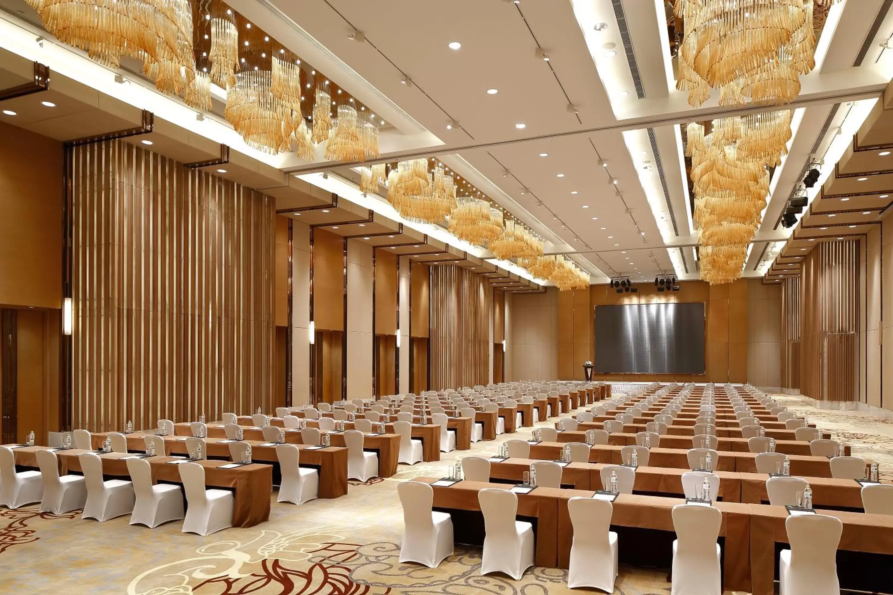 Banquet/Function facilities in Crowne Plaza Yangzhou, an IHG Hotel