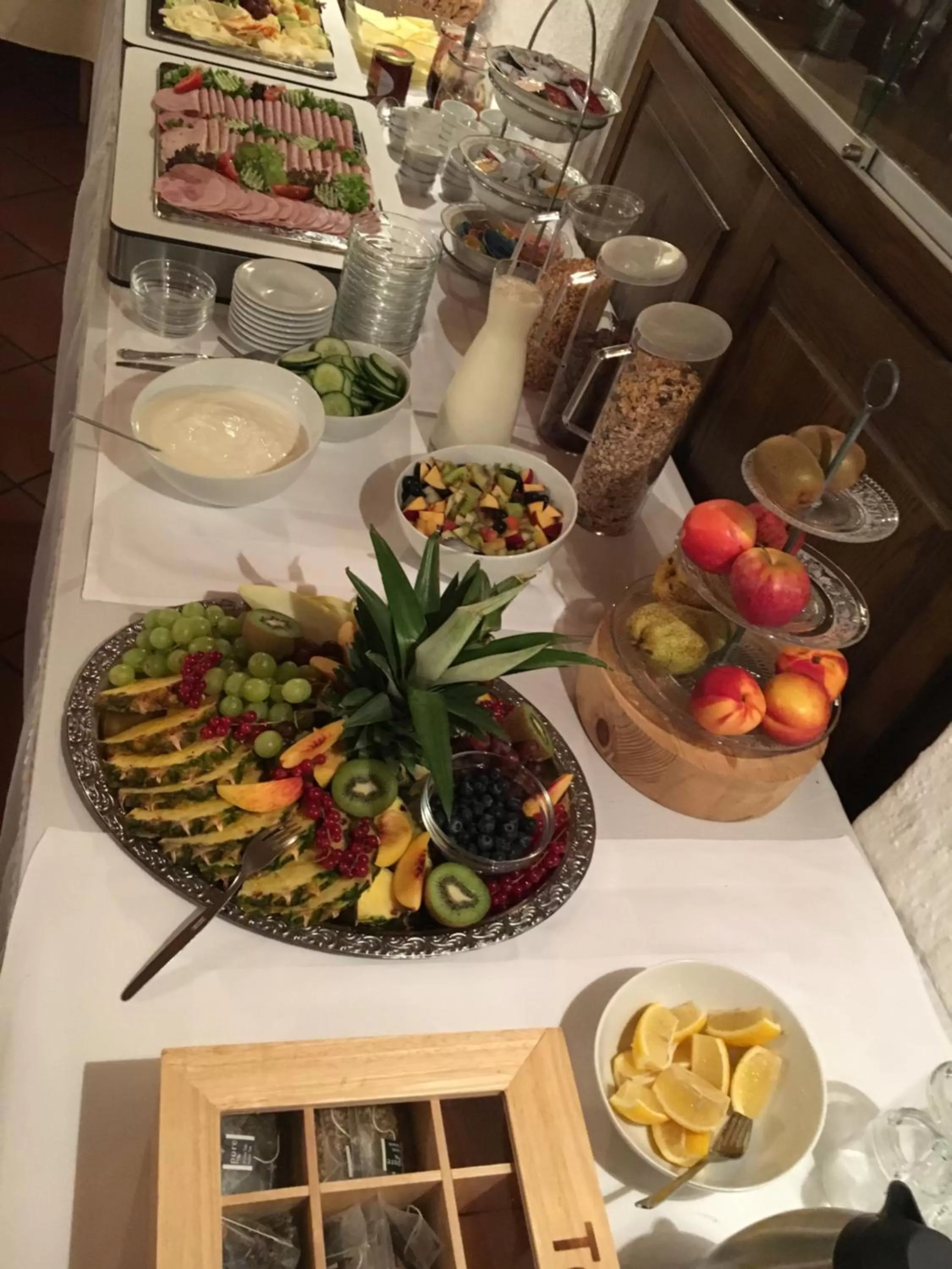 Buffet breakfast in Bäckerei Konditorei Frühstückspension WAGNER